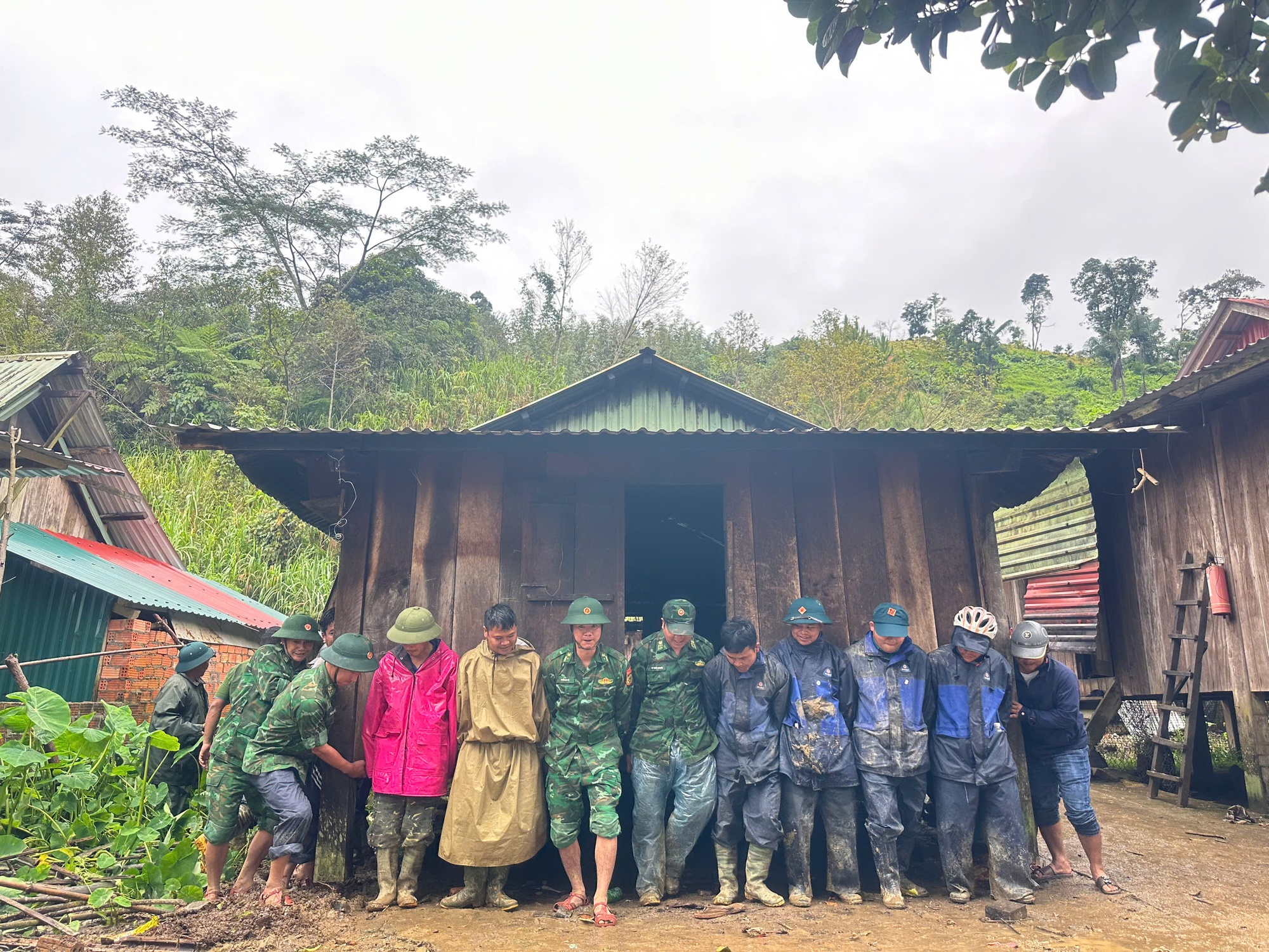 Đà Nẵng ban hành công điện ứng phó bão KALMAEGI, không khí lạnh và mưa lũ- Ảnh 3.