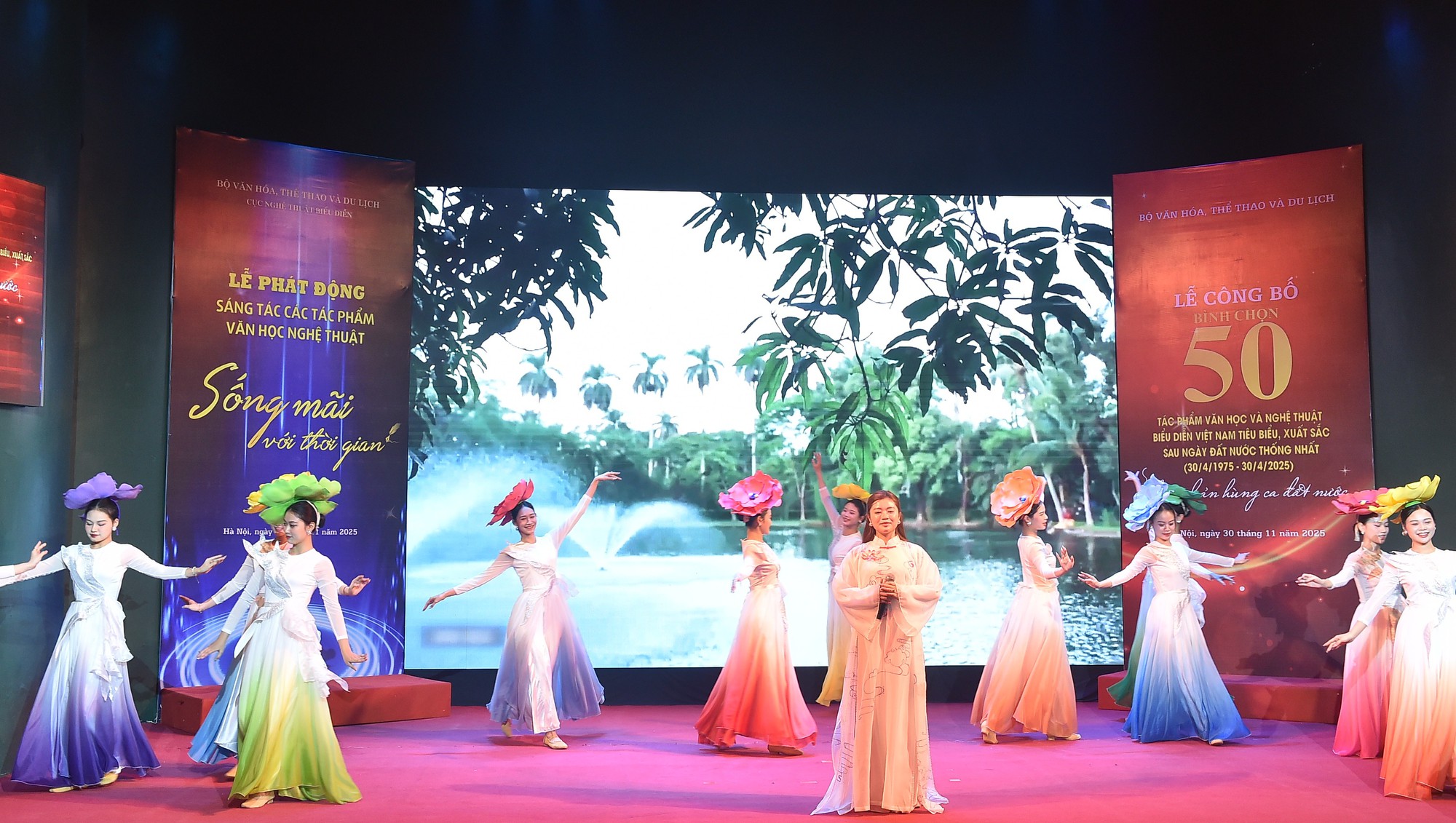 Phát động sáng tác tác phẩm văn học, nghệ thuật 'Sống mãi với thời gian'- Ảnh 4.