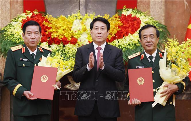Trao quyết định bổ nhiệm Chủ nhiệm Tổng cục Chính trị và thăng quân hàm Đại tướng, Thượng tướng- Ảnh 2. Trao quyết định bổ nhiệm Chủ nhiệm Tổng cục Chính trị và thăng quân hàm Đại tướng, Thượng tướng- Ảnh 2.