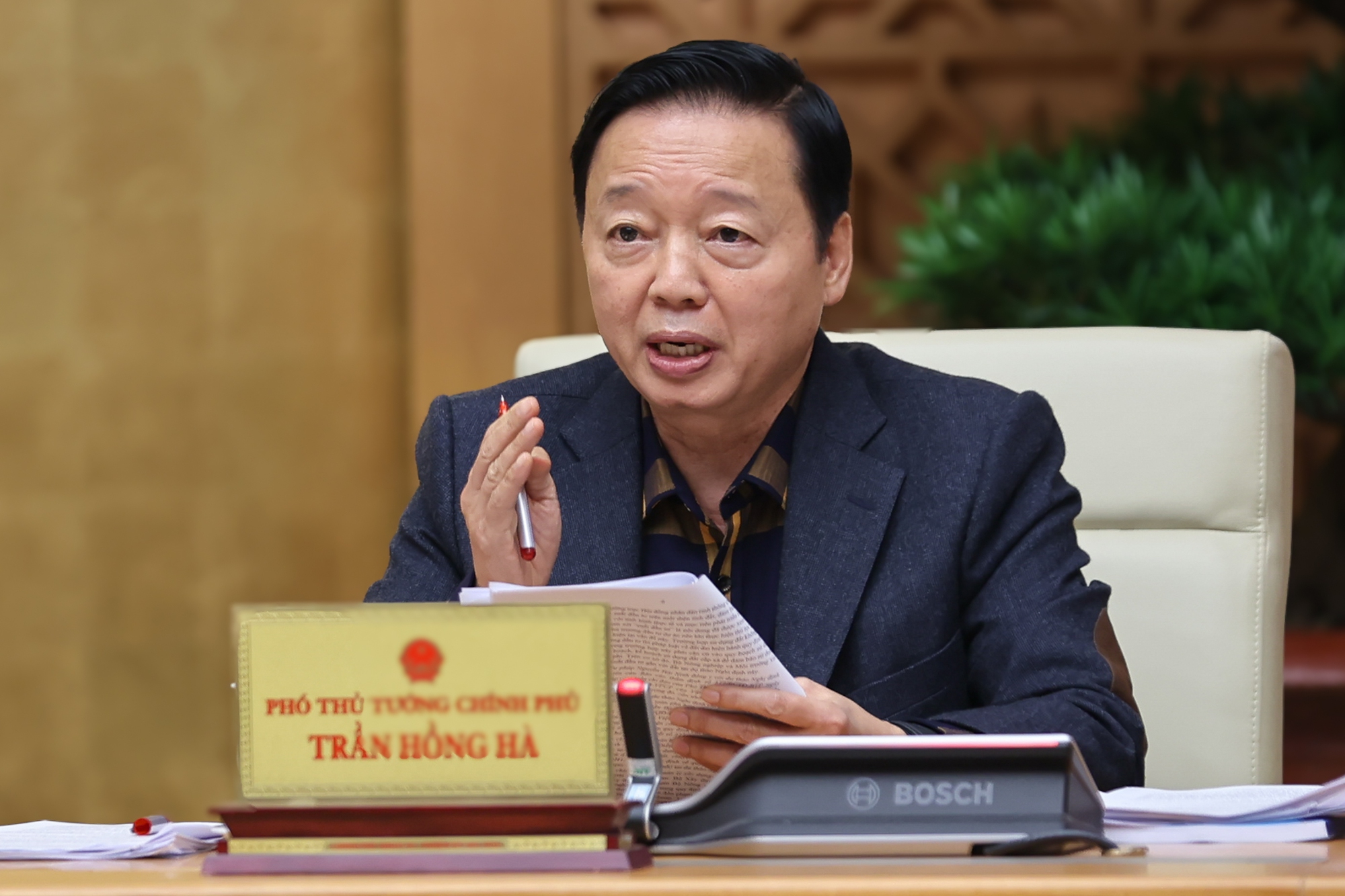 Thủ tướng: Chính sách với trung tâm tài chính phải bám sát thông lệ quốc tế nhưng cạnh tranh hơn- Ảnh 4.