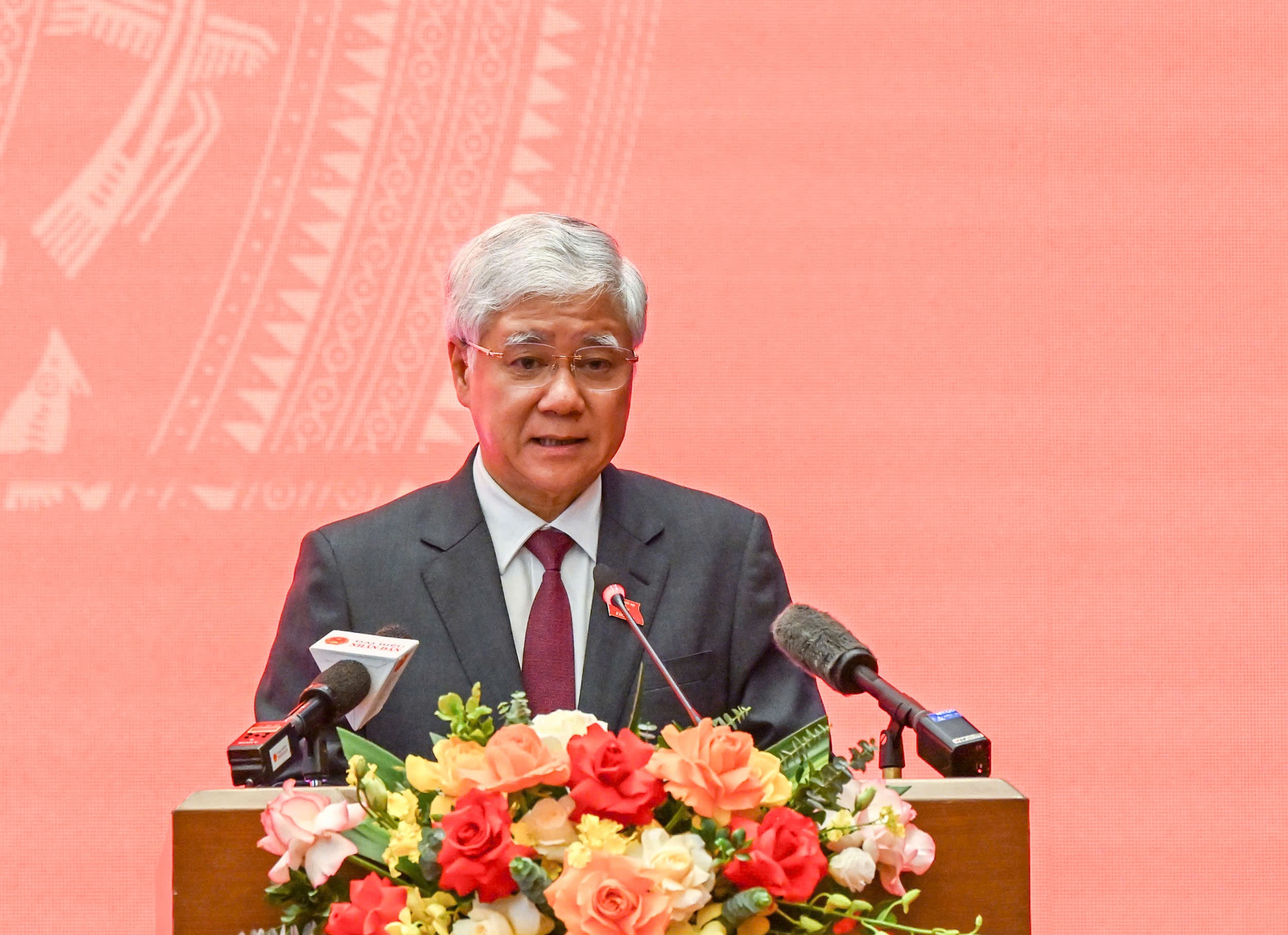 Đồng chí Đỗ Văn Chiến giữ chức Phó Bí thư Thường trực Đảng ủy Quốc hội- Ảnh 4.