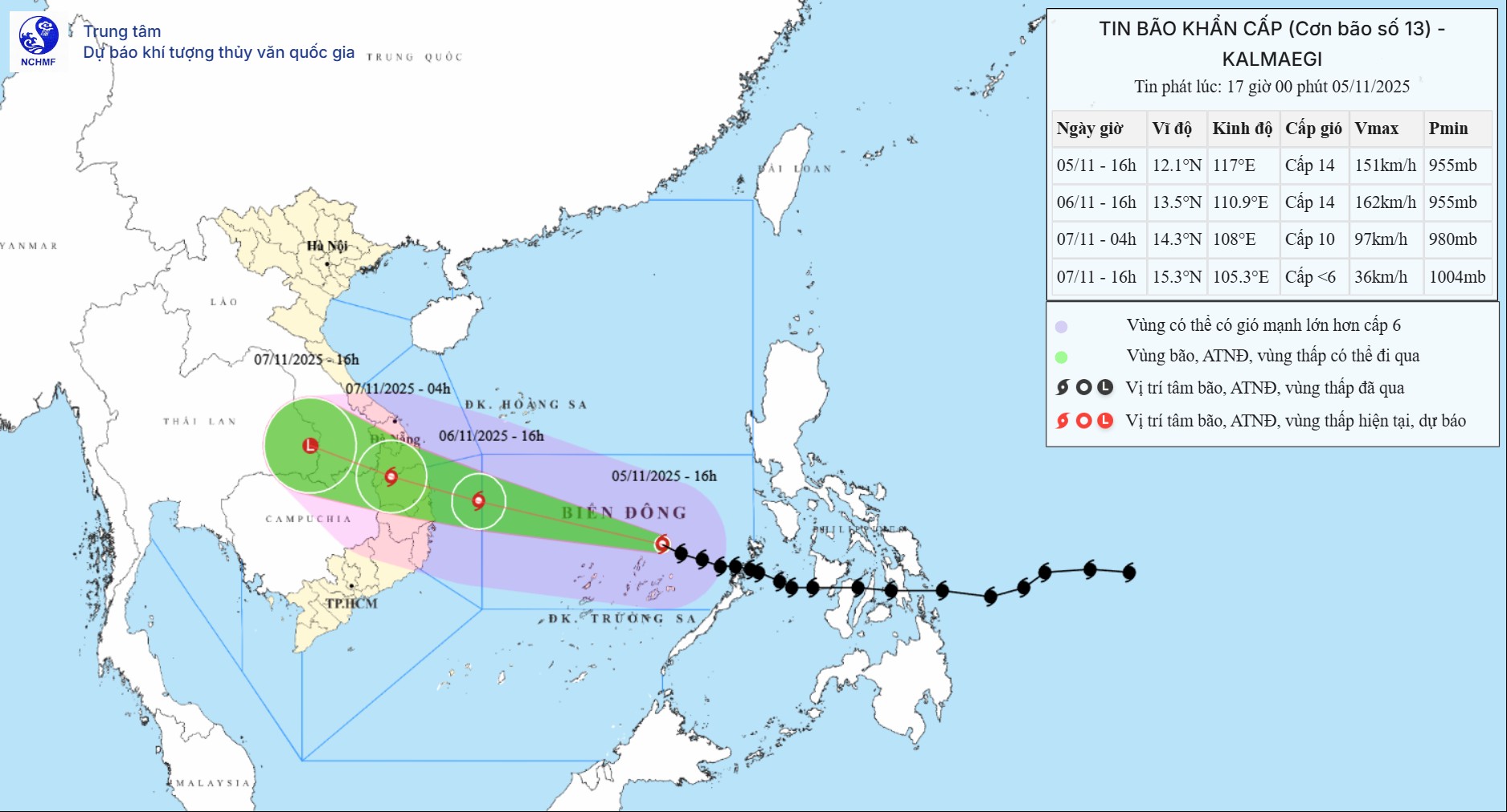 Bố trí lực lượng ứng trực sẵn tại tất cả các địa bàn trọng yếu ứng phó bão số 13- Ảnh 1. Bố trí lực lượng ứng trực sẵn tại tất cả các địa bàn trọng yếu ứng phó bão số 13- Ảnh 1.