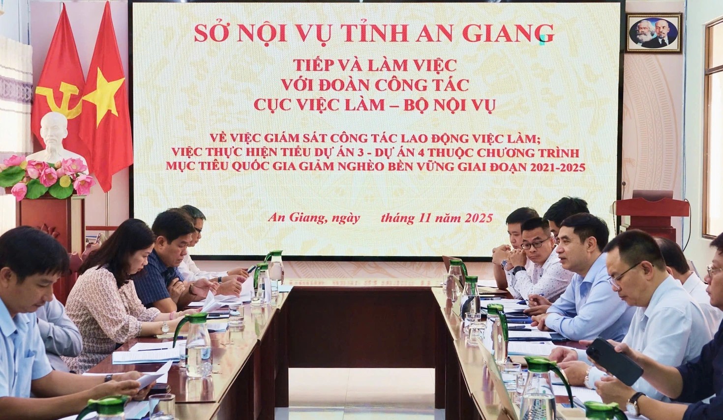 An Giang phát triển việc làm bền vững, chuẩn bị nguồn nhân lực đón APEC 2027- Ảnh 1. An Giang phát triển việc làm bền vững, chuẩn bị nguồn nhân lực đón APEC 2027- Ảnh 1.