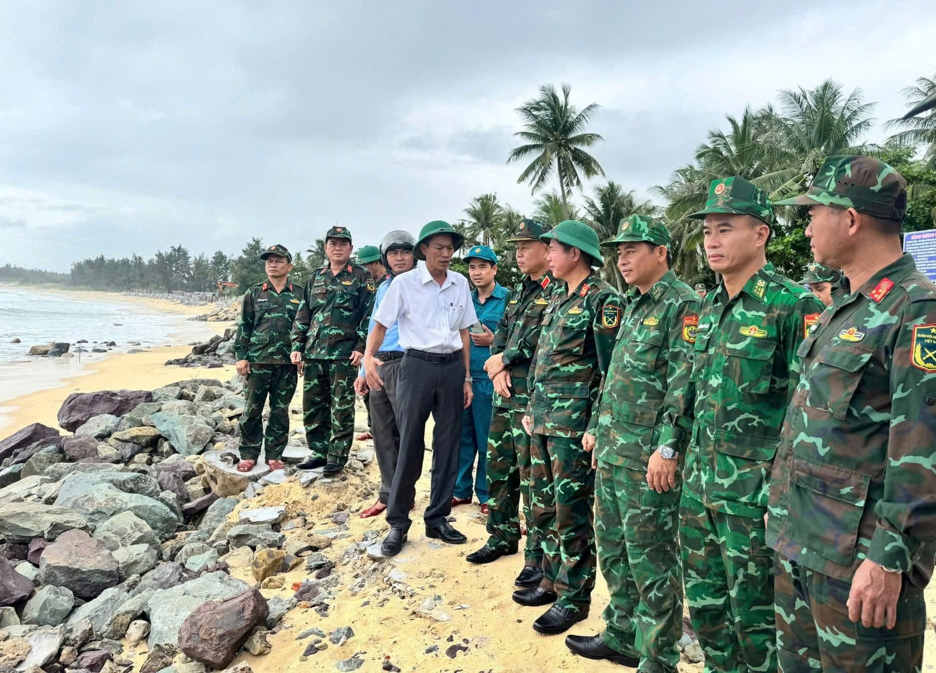 Đắk Lắk, Gia Lai lập Sở chỉ huy tiền phương ứng phó bão số 13- Ảnh 2.