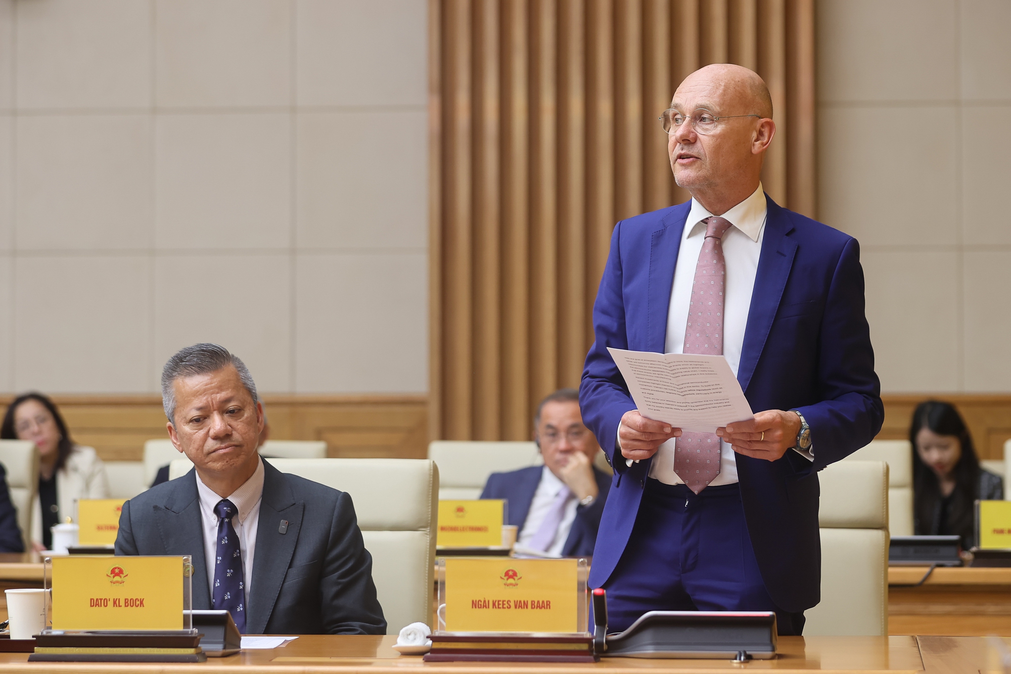 Thủ tướng: Việt Nam phấn đấu có nhà máy chip bán dẫn đầu tiên trong năm 2026- Ảnh 6. Thủ tướng: Việt Nam phấn đấu có nhà máy chip bán dẫn đầu tiên trong năm 2026- Ảnh 6.