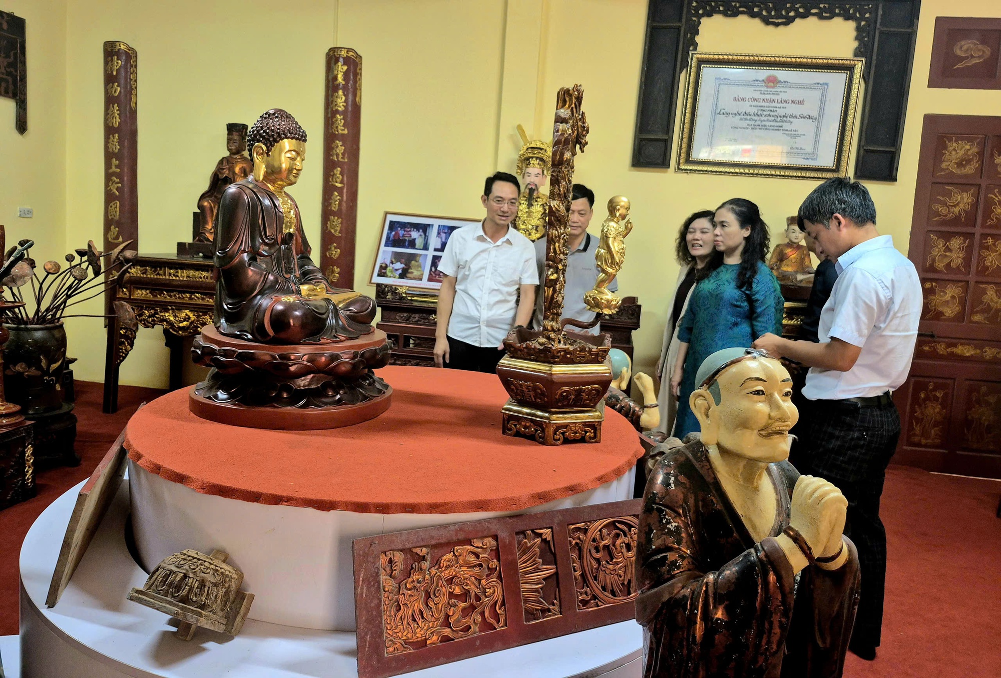 Làng nghề Sơn Đồng trên hành trình hội nhập Mạng lưới các thành phố thủ công sáng tạo thế giới- Ảnh 2.