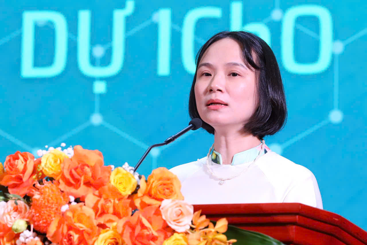 Từ tấm huy chương đến khát vọng kiến tạo tri thức Việt- Ảnh 2. Từ tấm huy chương đến khát vọng kiến tạo tri thức Việt- Ảnh 2.
