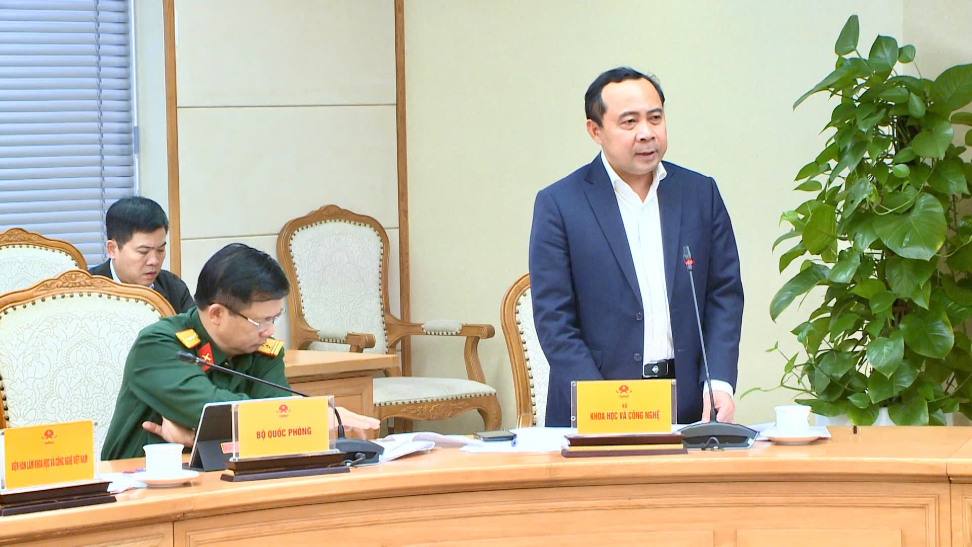 Sản phẩm công nghệ chiến lược ưu tiên: Làm ngay, làm nhanh với mục tiêu, giải pháp cụ thể, rõ ràng- Ảnh 2. Sản phẩm công nghệ chiến lược ưu tiên: Làm ngay, làm nhanh với mục tiêu, giải pháp cụ thể, rõ ràng- Ảnh 2.