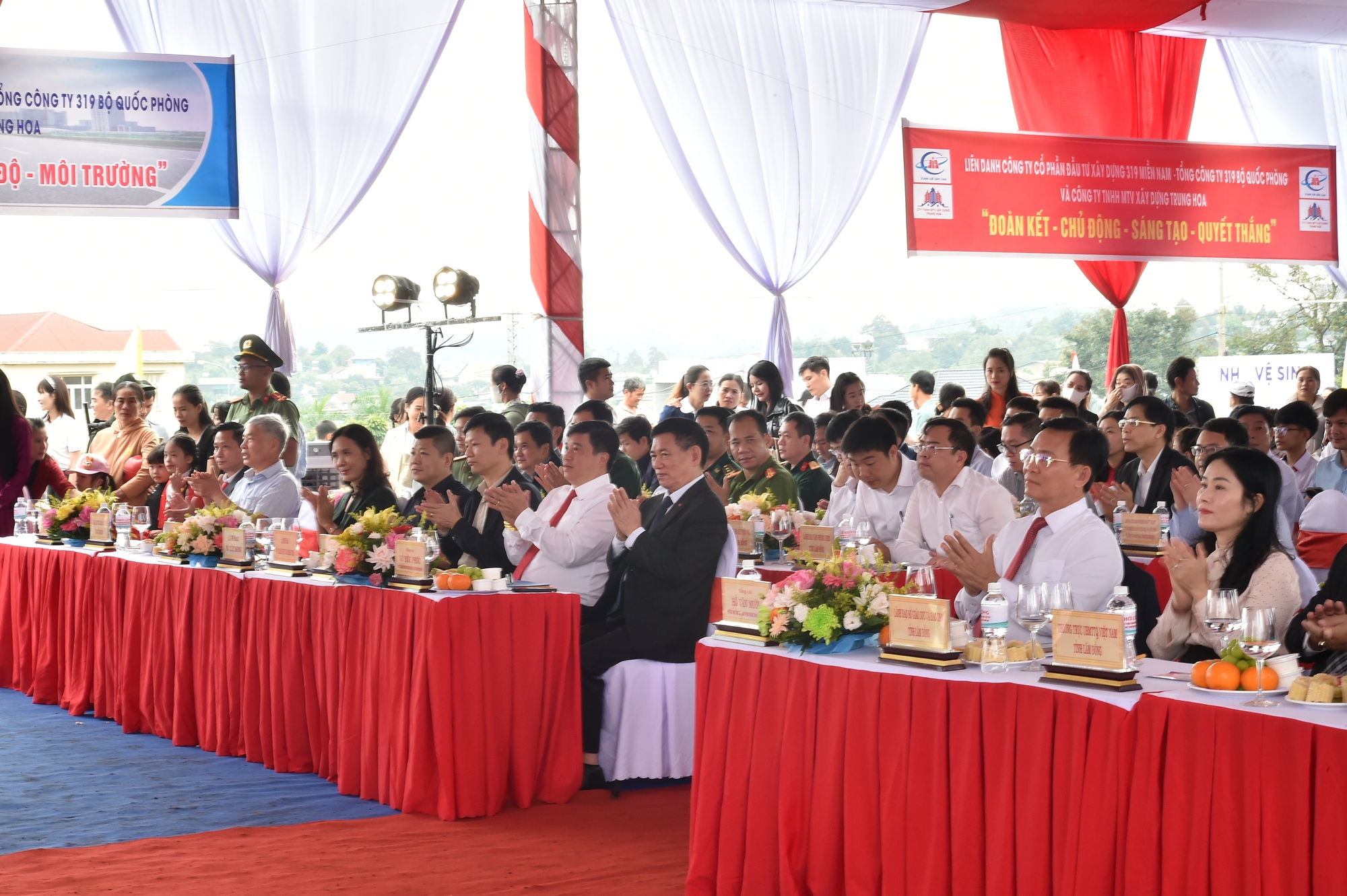 CẬP NHẬT: Khởi công xây dựng các trường phổ thông nội trú tại các xã biên giới đất liền- Ảnh 10. CẬP NHẬT: Khởi công xây dựng các trường phổ thông nội trú tại các xã biên giới đất liền- Ảnh 10.