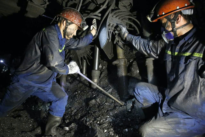 Ngành than sản xuất vượt kế hoạch, củng cố mục tiêu Chính phủ giao- Ảnh 1. Ngành than sản xuất vượt kế hoạch, củng cố mục tiêu Chính phủ giao- Ảnh 1.