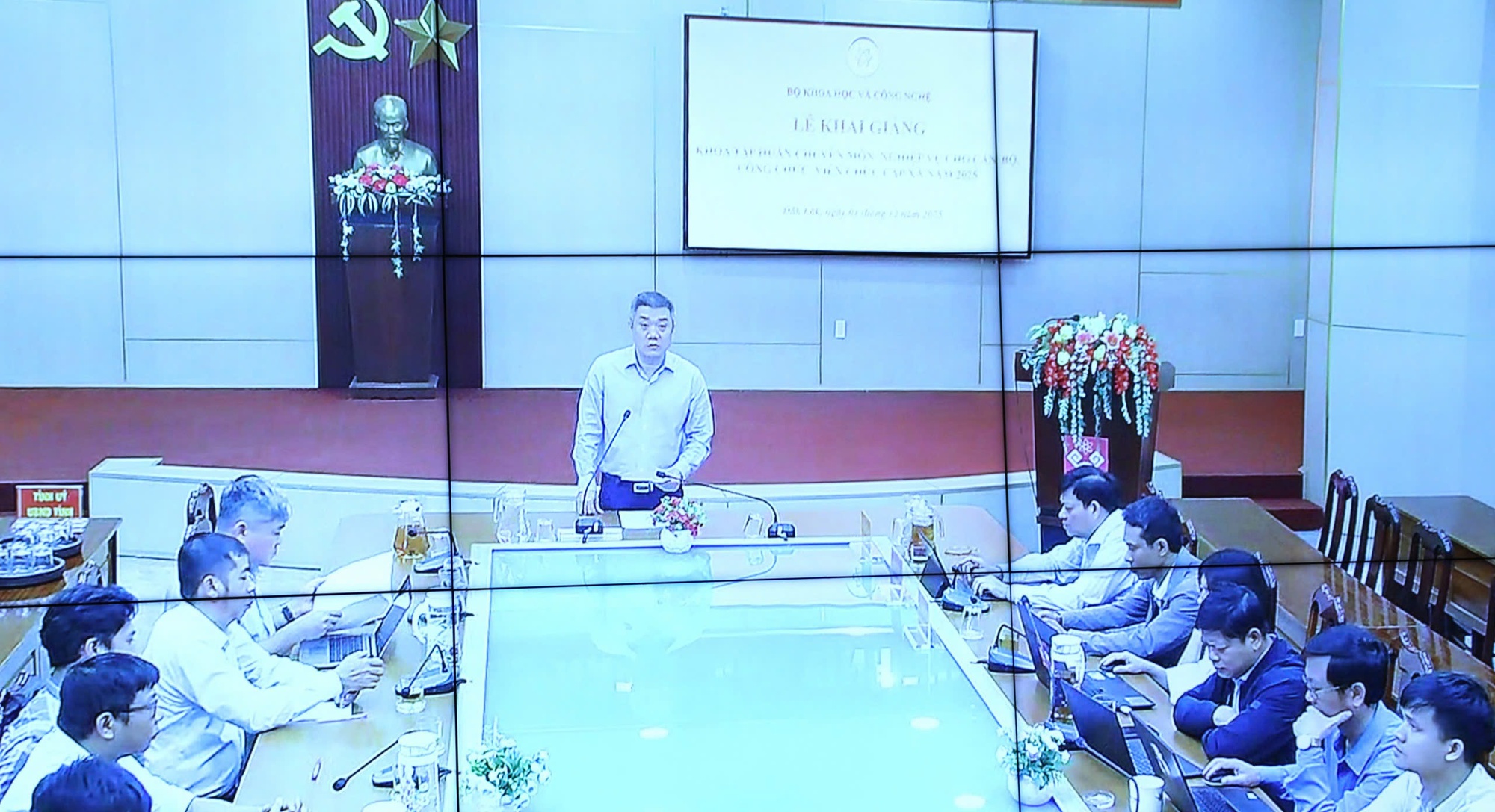 Giảm tải cho cấp xã bằng chuyển đổi số: Bộ KH&CN đào tạo 18.000 cán bộ cơ sở- Ảnh 3.