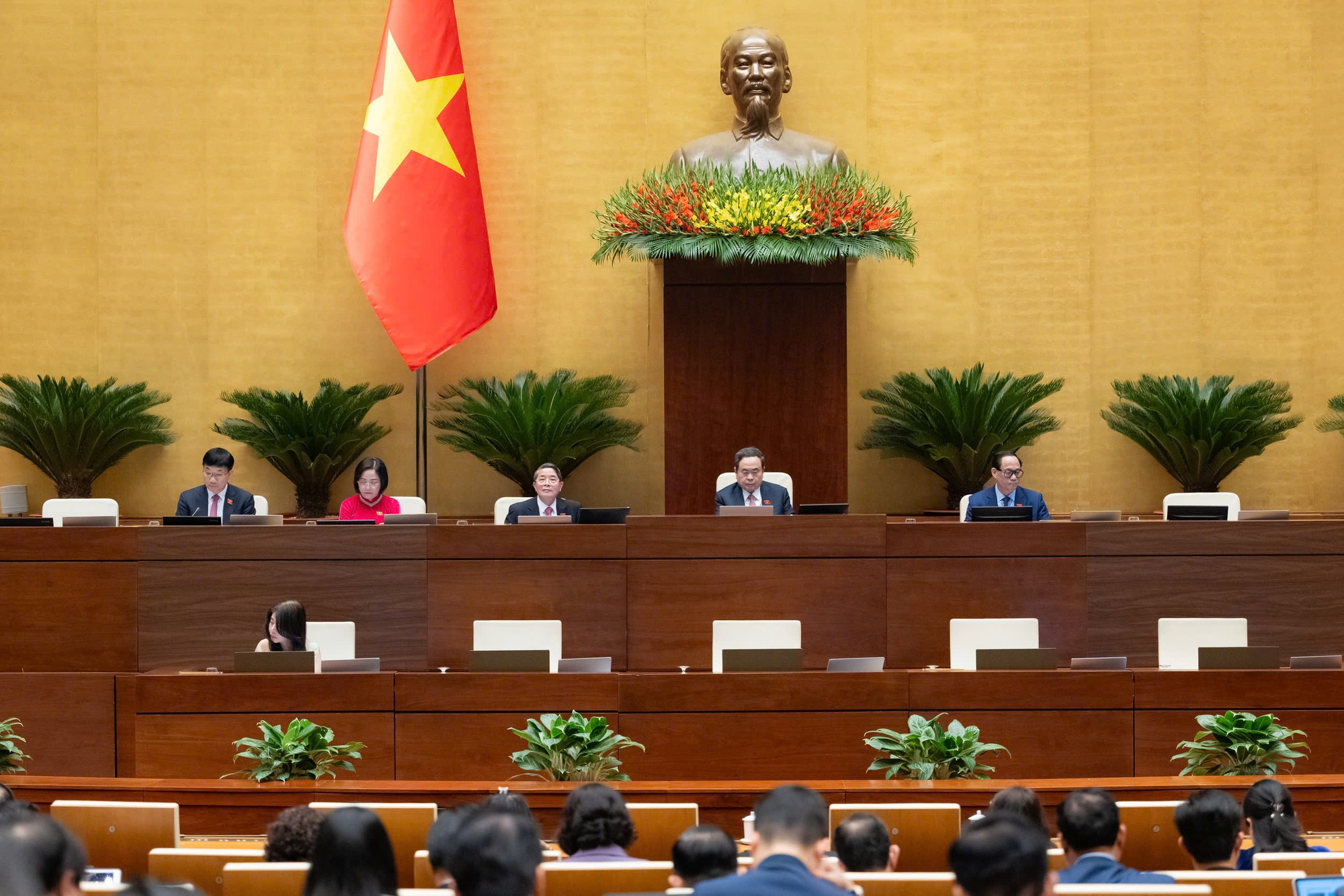 Tháo gỡ 'điểm nghẽn' trong hoàn thuế giá trị gia tăng- Ảnh 1. Tháo gỡ 'điểm nghẽn' trong hoàn thuế giá trị gia tăng- Ảnh 1.