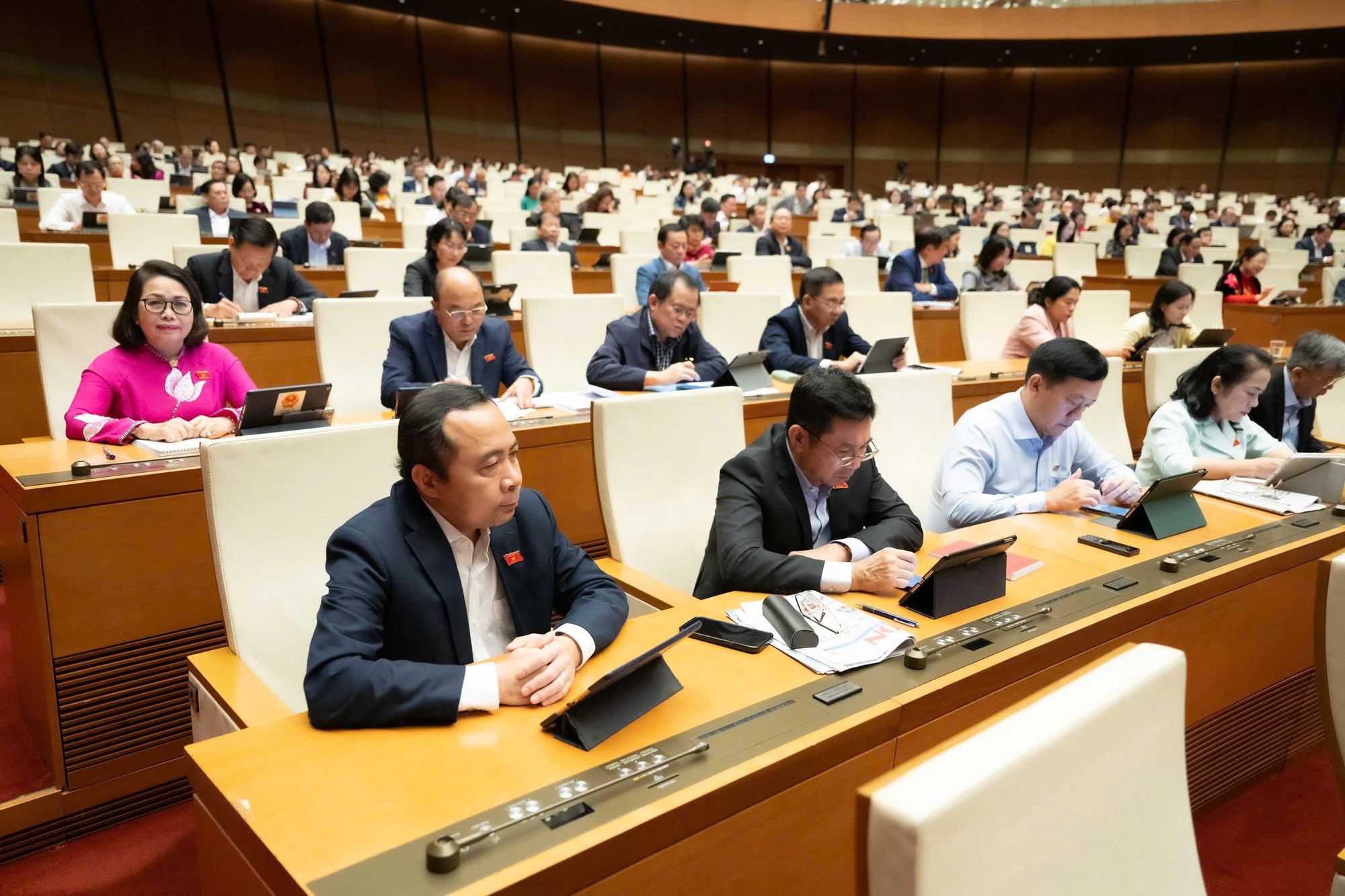 TPHCM được mở rộng hàng loạt cơ chế đặc thù, tạo lực bật trở thành siêu đô thị- Ảnh 1.