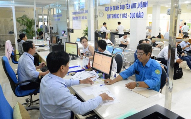 Thành tích huyện công nhận nay có được xét để nâng lương trước hạn?