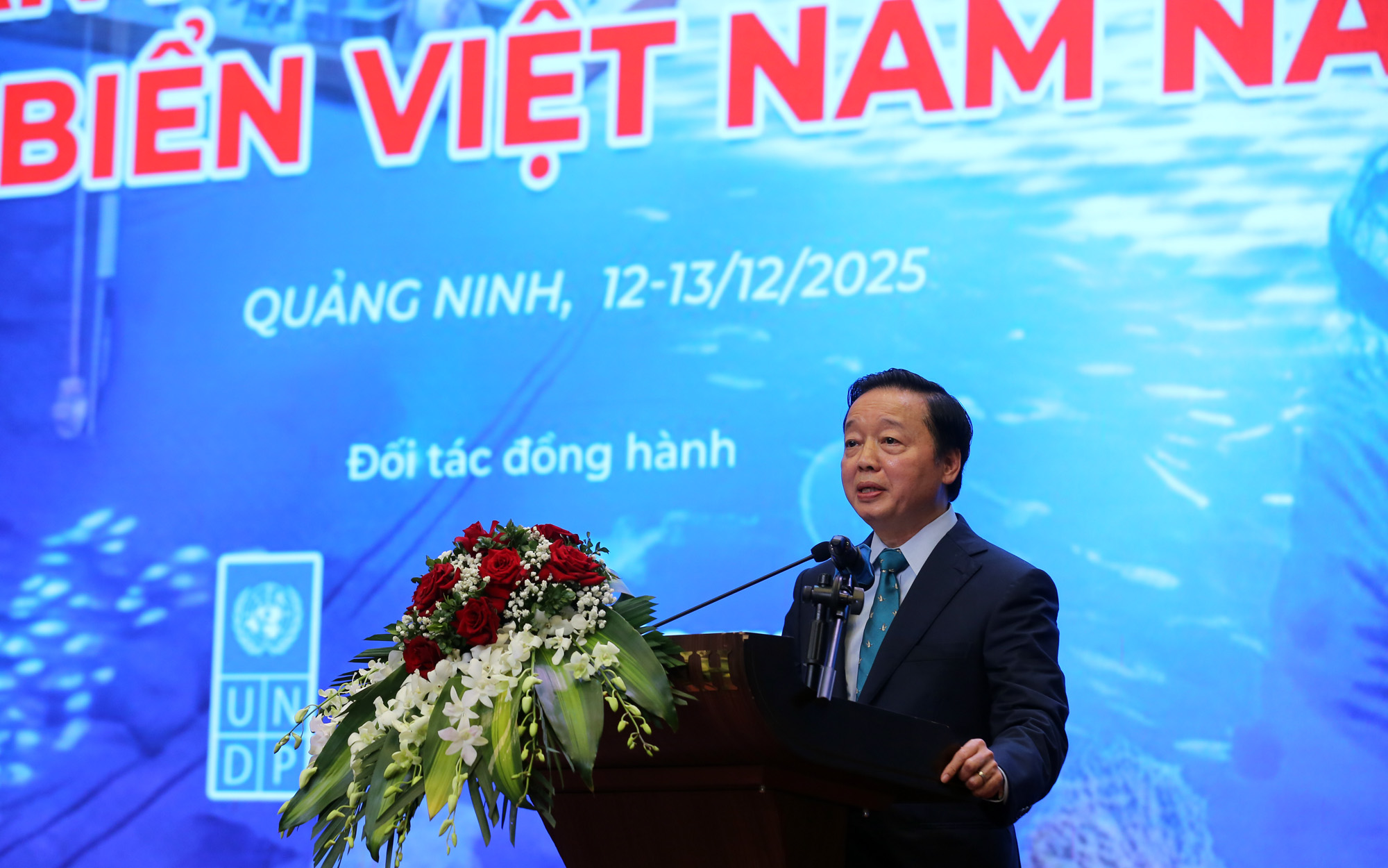 Tiếp tục hoàn thiện chính sách, cơ chế 'kinh tế biển xanh'