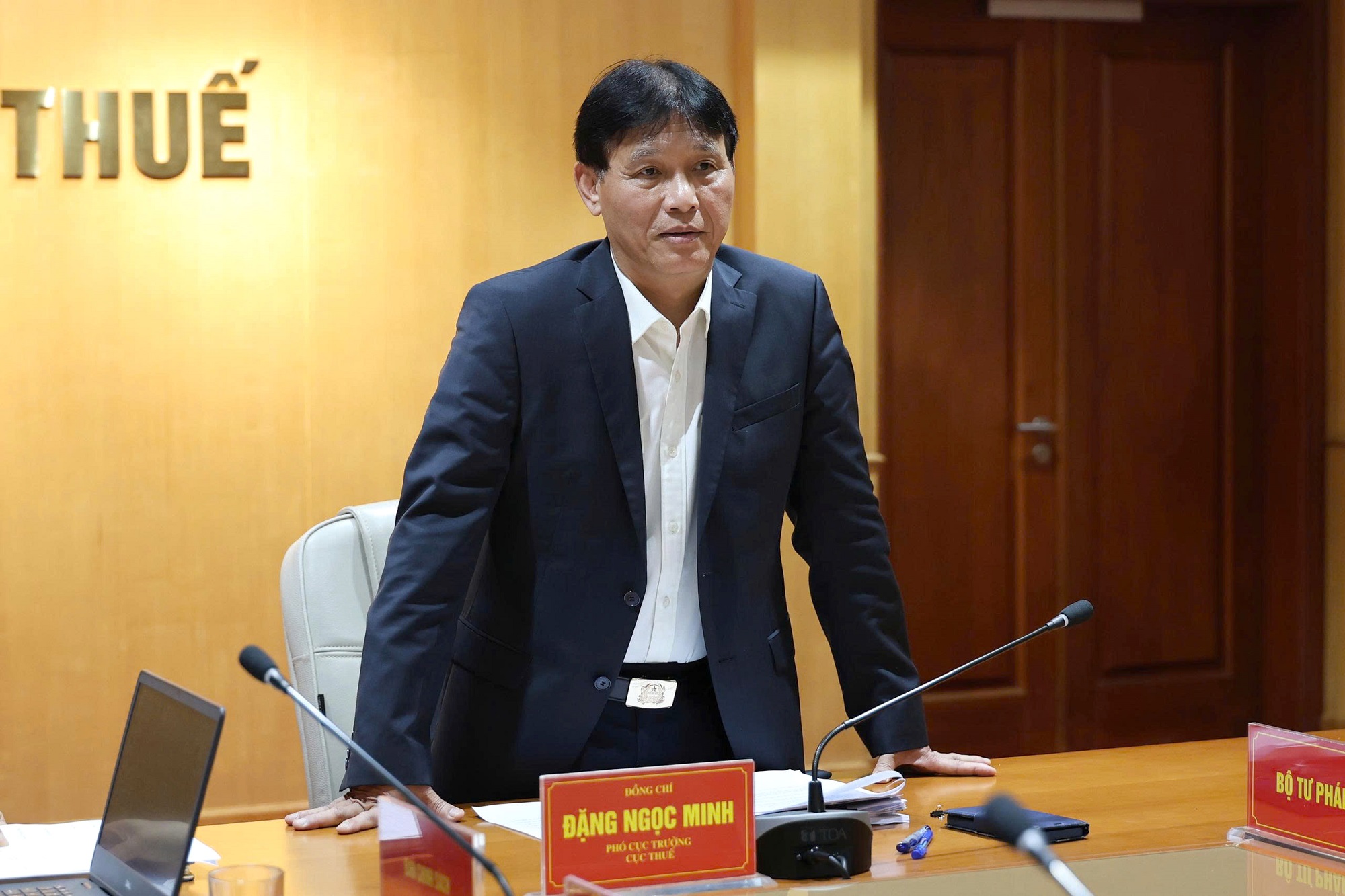 Lấy ý kiến liên ngành để hoàn thiện quy định quản lý thuế hộ kinh doanh- Ảnh 1. Lấy ý kiến liên ngành để hoàn thiện quy định quản lý thuế hộ kinh doanh- Ảnh 1.