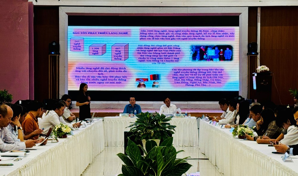 Nâng cao chất lượng, đổi mới sáng tạo sản phẩm du lịch làng nghề- Ảnh 1. Nâng cao chất lượng, đổi mới sáng tạo sản phẩm du lịch làng nghề- Ảnh 1.