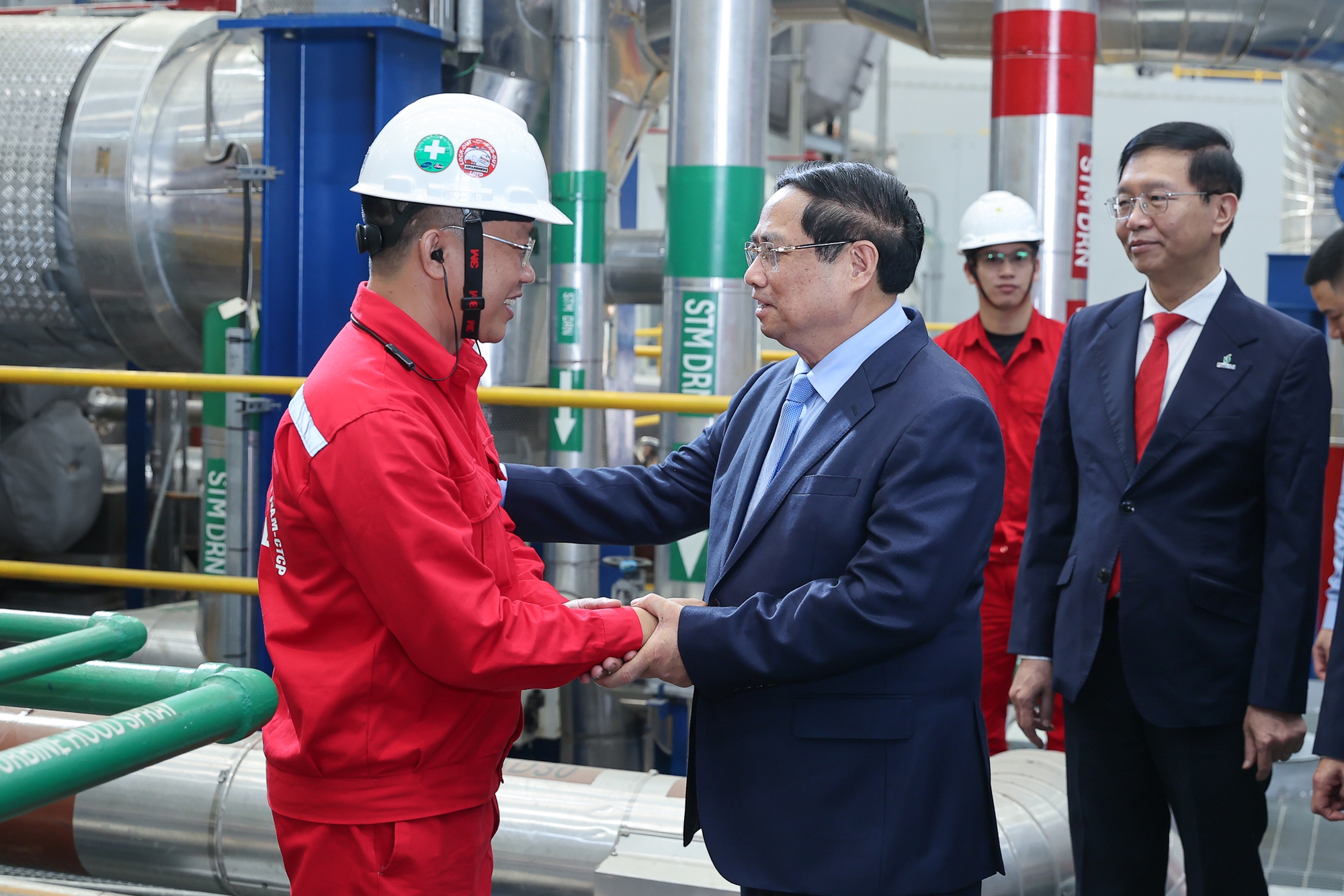 Thủ tướng khánh thành nhà máy điện LNG đầu tiên của Việt Nam – dự án kiểu mẫu, tiêu biểu về nhiều mặt- Ảnh 5. Thủ tướng khánh thành nhà máy điện LNG đầu tiên của Việt Nam – dự án kiểu mẫu, tiêu biểu về nhiều mặt- Ảnh 5.