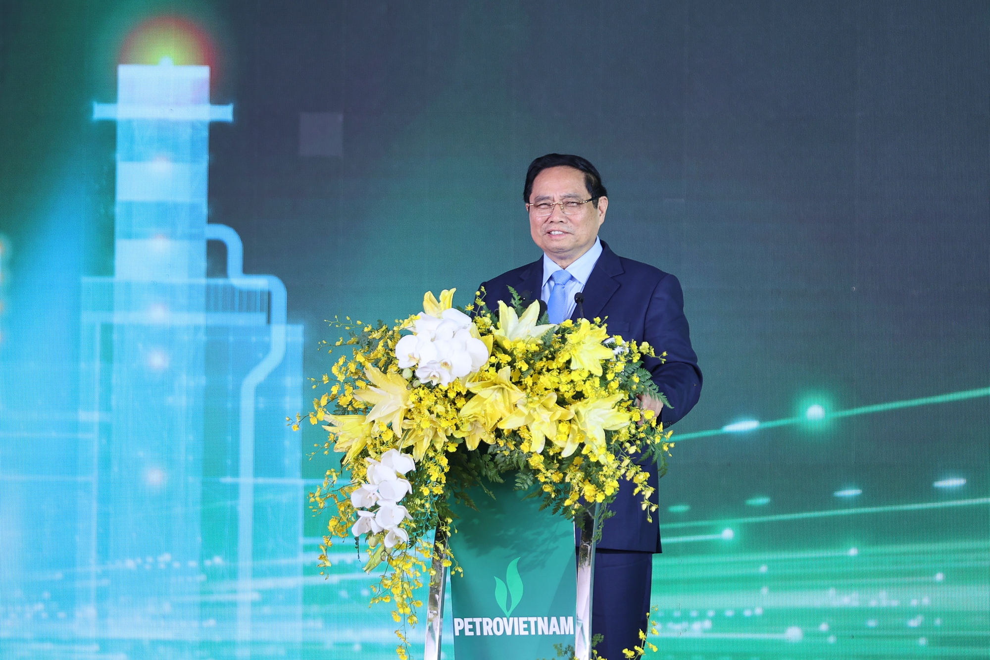 Thủ tướng khánh thành nhà máy điện LNG đầu tiên của Việt Nam – dự án kiểu mẫu, tiêu biểu về nhiều mặt- Ảnh 8. Thủ tướng khánh thành nhà máy điện LNG đầu tiên của Việt Nam – dự án kiểu mẫu, tiêu biểu về nhiều mặt- Ảnh 8.