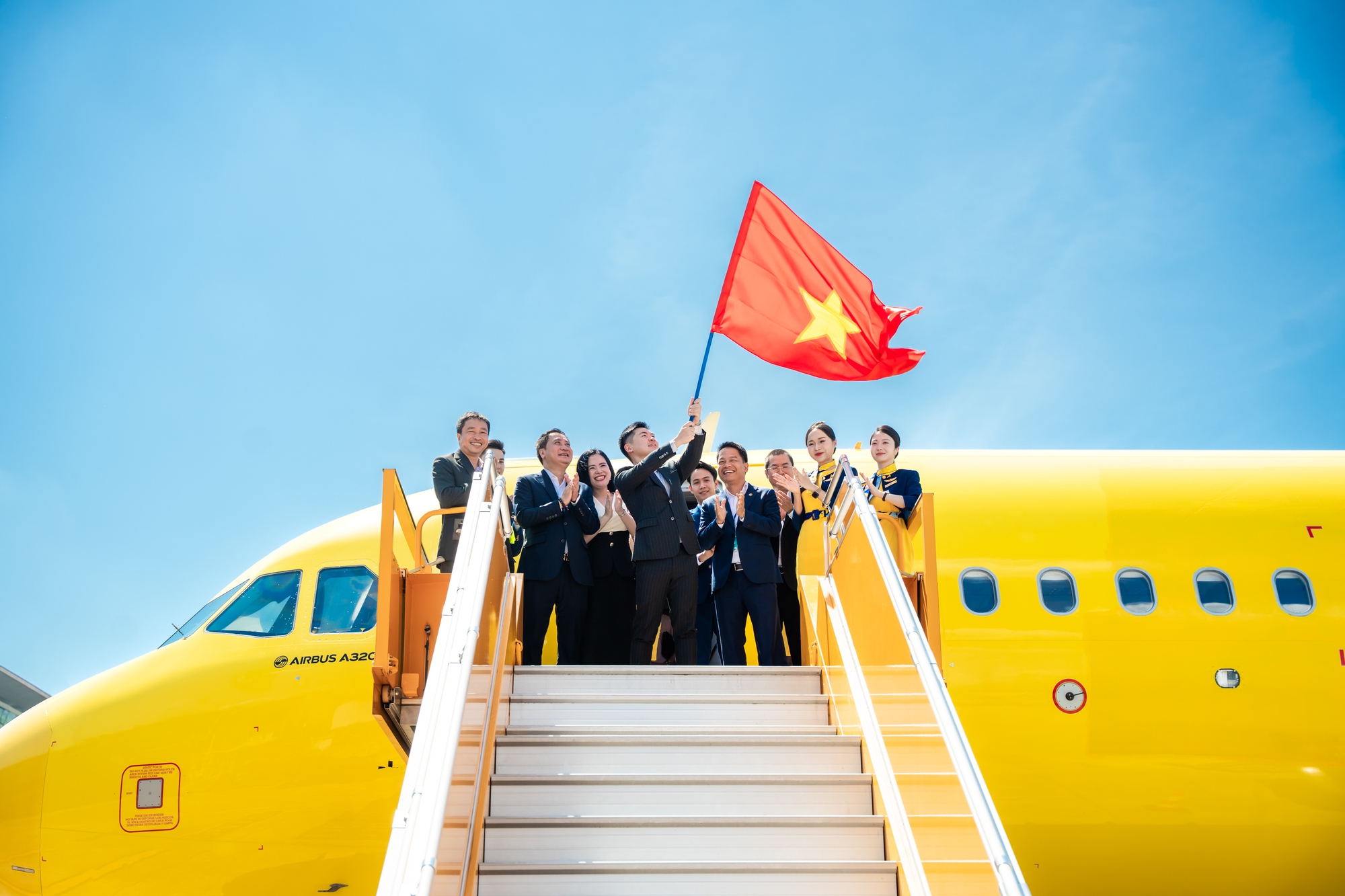Khát vọng bầu trời và tầm nhìn của T&T Group- Ảnh 1.
