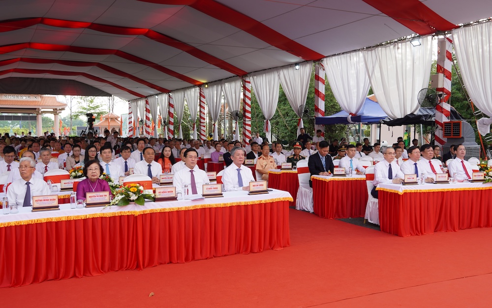 Đồng Tháp đón nhận Bằng xếp hạng Di tích quốc gia đặc biệt mộ cụ Phó bảng Nguyễn Sinh Sắc- Ảnh 2.