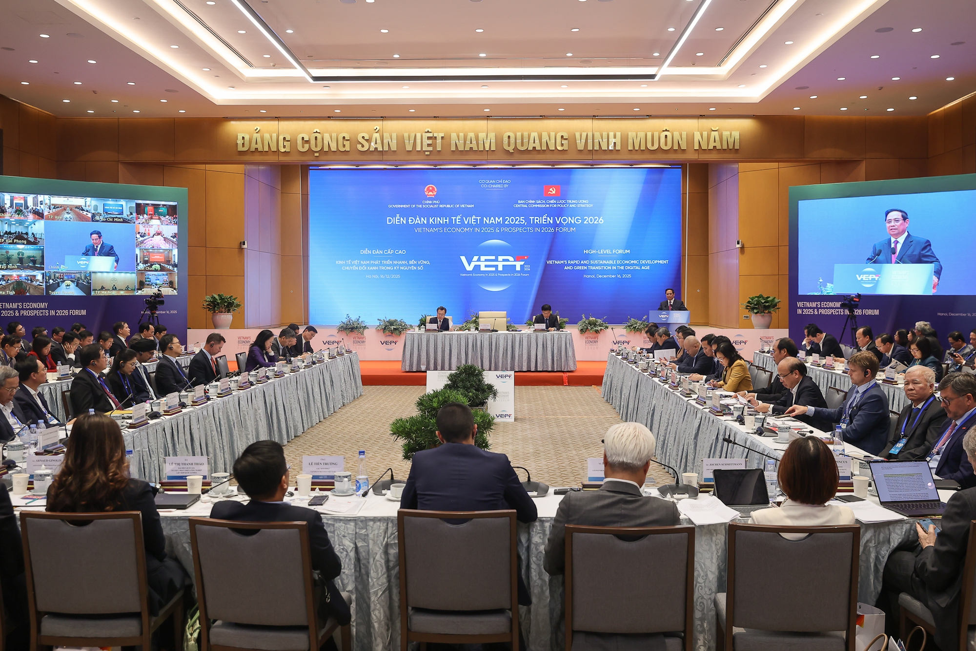 Thủ tướng: Việt Nam xác định ổn định là pháo đài bất khả xâm phạm; phát triển nhanh, bền vững là động cơ vĩnh cửu- Ảnh 6.
