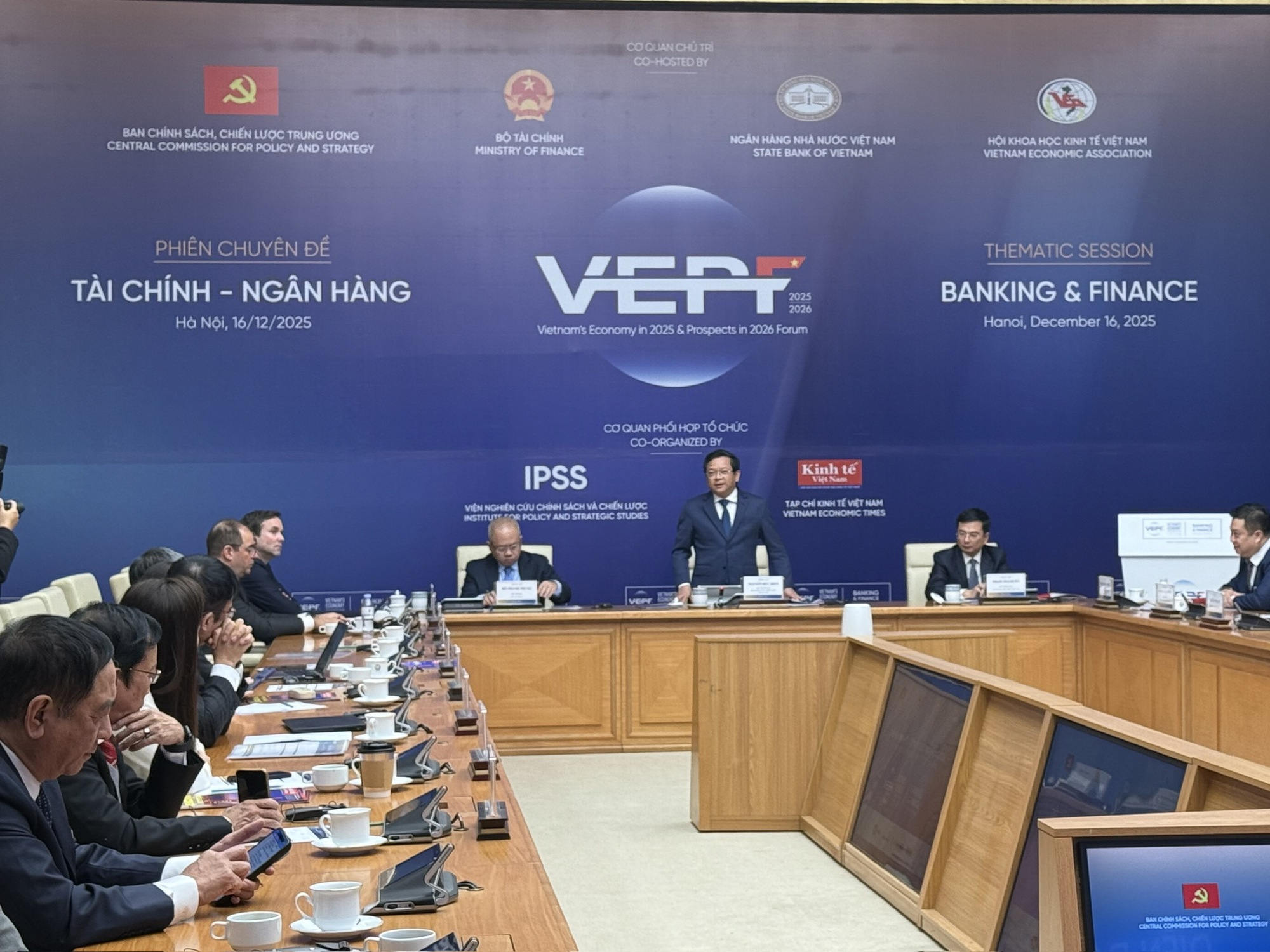 Tăng trưởng hai con số: Bài toán lớn về vốn và phân bổ nguồn lực- Ảnh 1.