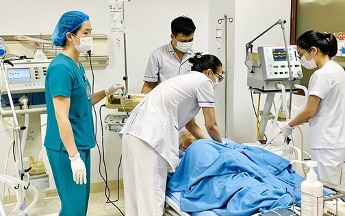 Điều kiện xét chuyển sang chức danh Y tế công cộng hạng III