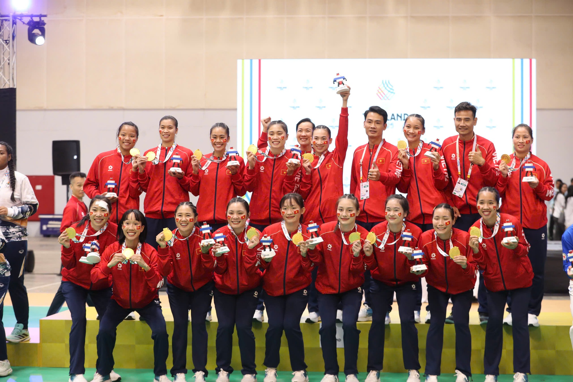 SEA Games 33: Đoàn Thể thao Việt Nam giành 16 Huy chương vàng- Ảnh 1.