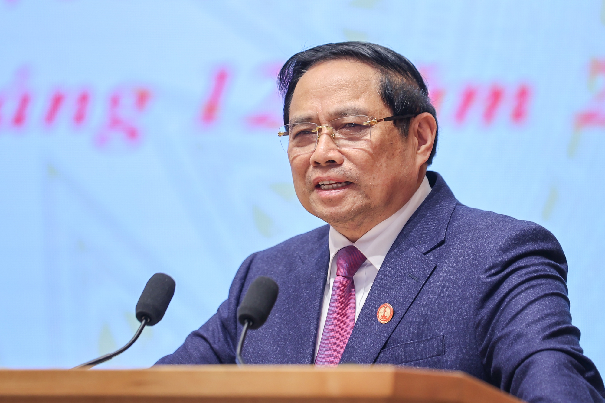 Thủ tướng: Tạo đột phá để Việt Nam bắt kịp, tiến cùng và vươn lên, vững bước tiến vào kỷ nguyên mới- Ảnh 13. Thủ tướng: Tạo đột phá để Việt Nam bắt kịp, tiến cùng và vươn lên, vững bước tiến vào kỷ nguyên mới- Ảnh 13.