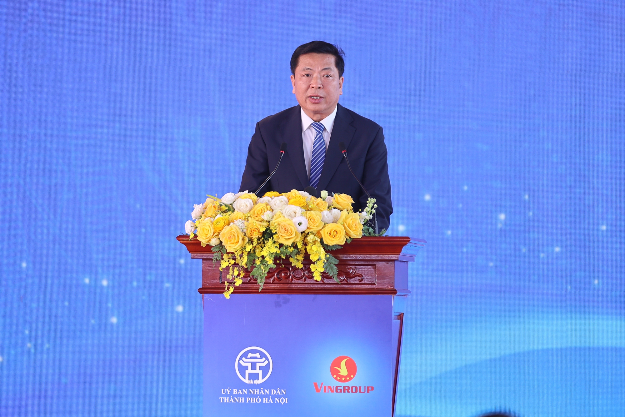 Thủ tướng: Triển khai các dự án trọng điểm quốc gia "thần tốc, táo bạo, sáng tạo, bứt phá, an toàn, chất lượng"- Ảnh 3.