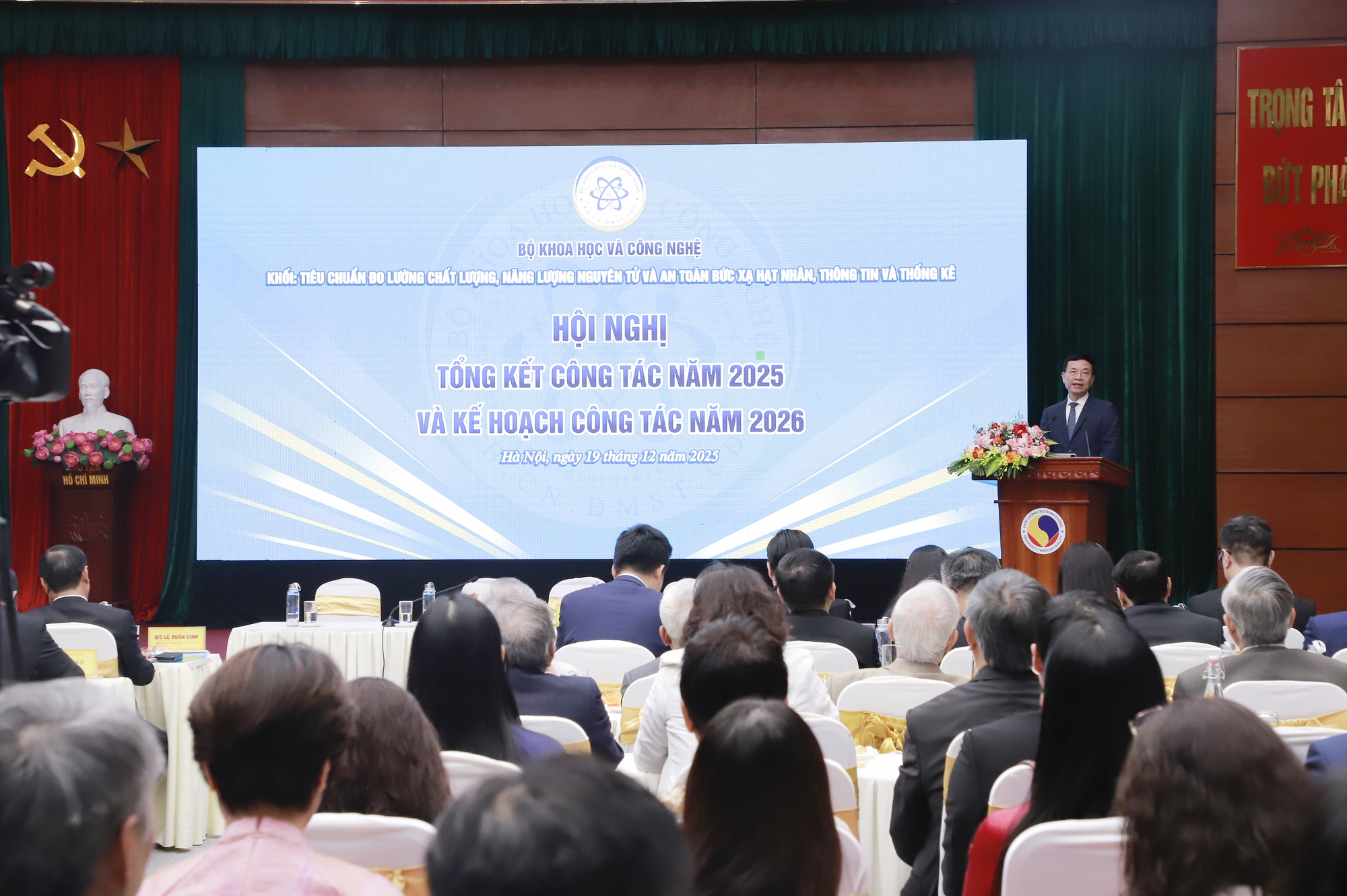 Tiêu chuẩn phải đi trước, thông tin KH&CN phải dùng được, năng lượng nguyên tử an toàn - Ảnh 3.