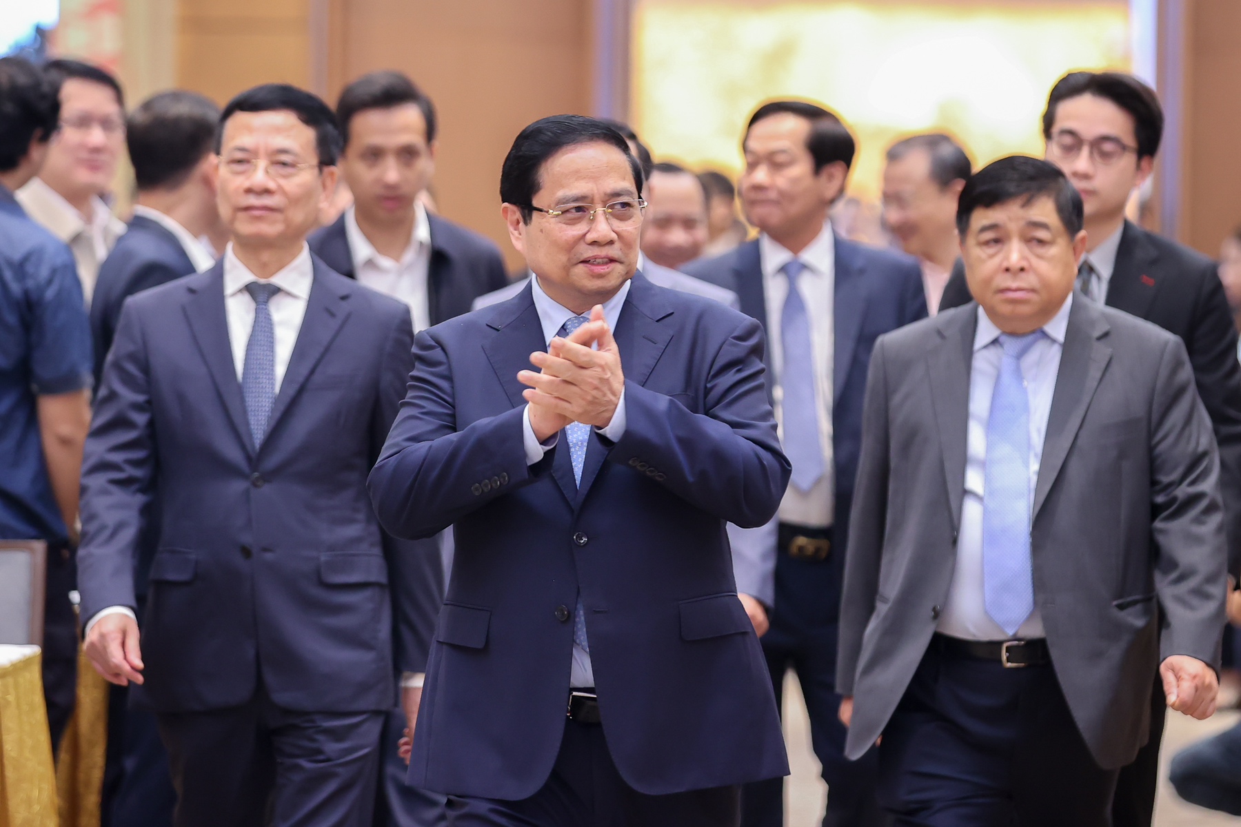 CẬP NHẬT: Thủ tướng Phạm Minh Chính chủ trì Diễn đàn quốc gia phát triển Kinh tế số và xã hội số lần thứ 3- Ảnh 1.