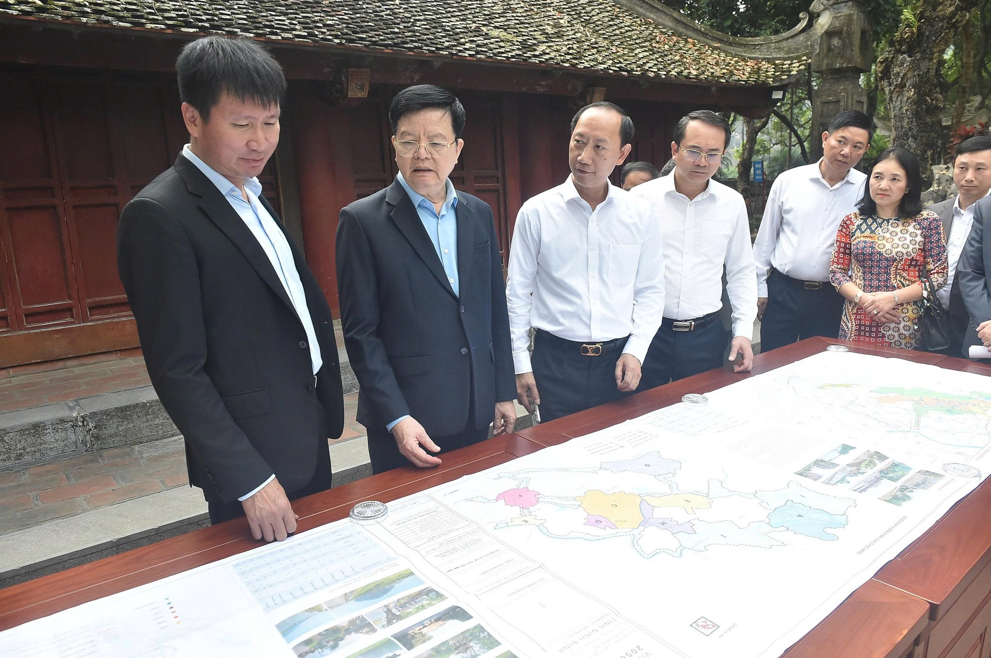 Sớm hoàn thiện hồ sơ quy hoạch bảo quản, tu bổ, phục hồi Di tích Cố đô Hoa Lư và Khu danh lam thắng cảnh Tràng An-Tam Cốc-Bích Động- Ảnh 2.