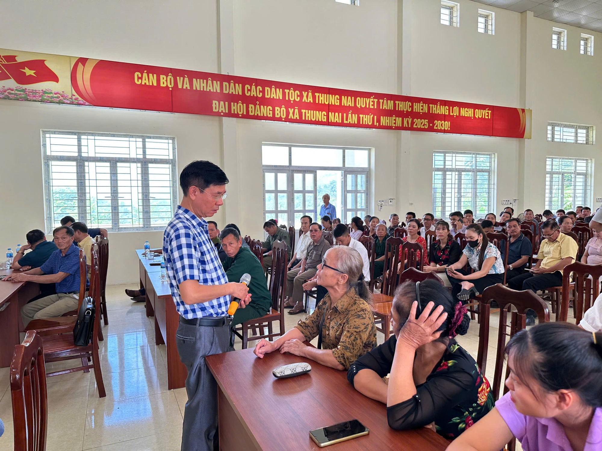 Nhiều hình thức phổ biến pháp luật, hỗ trợ pháp lý cho người nghèo- Ảnh 1.