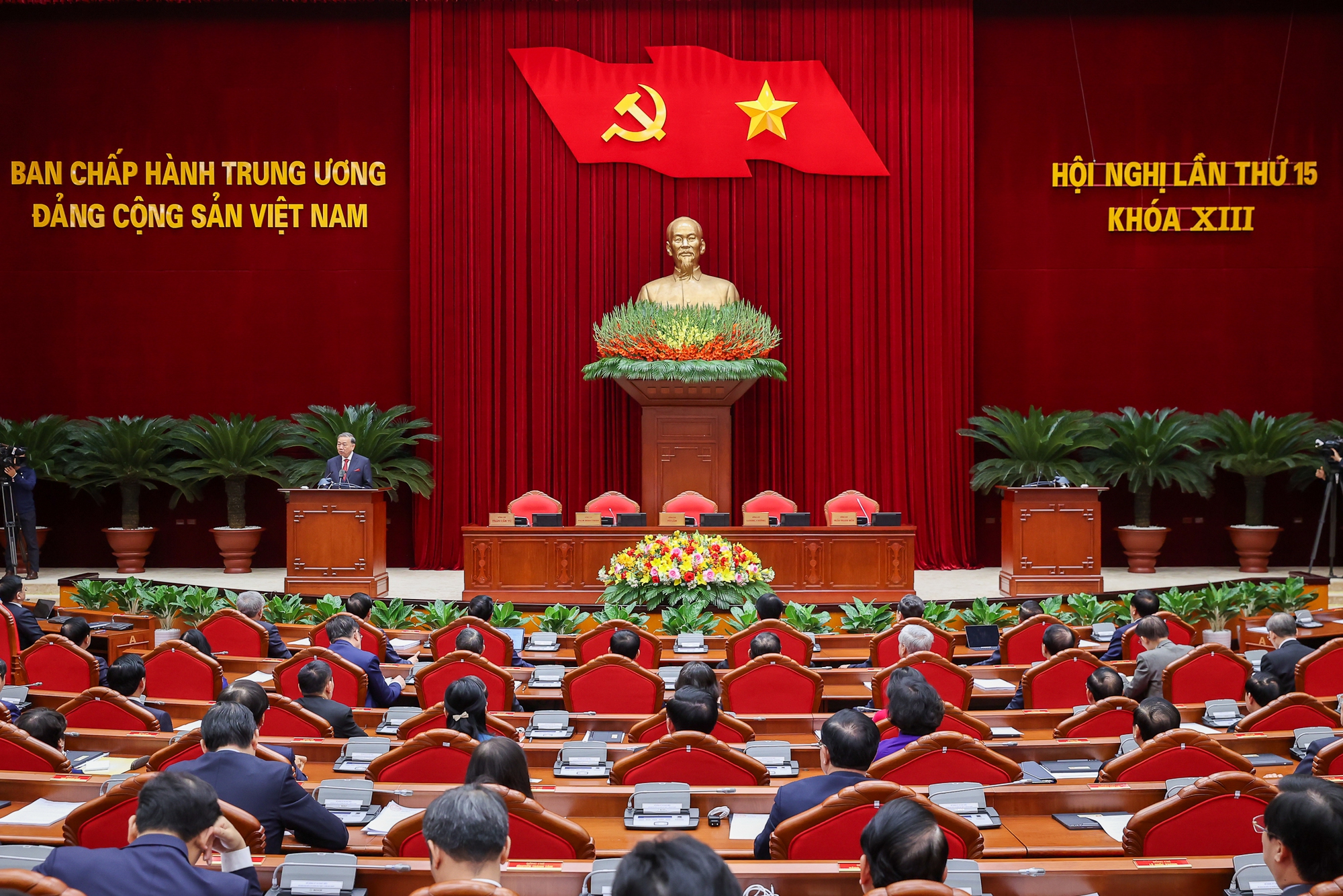 Thông báo Hội nghị lần thứ 15 Ban chấp hành Trung ương Đảng khóa XIII- Ảnh 1.