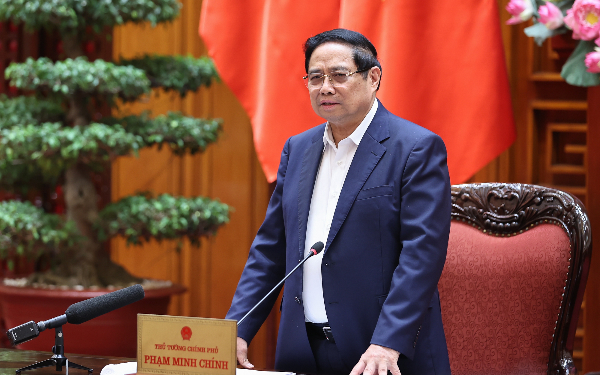 Thủ tướng: Làm chủ công nghệ chiến lược và đẩy mạnh thương mại hóa sản phẩm công nghiệp quốc phòng