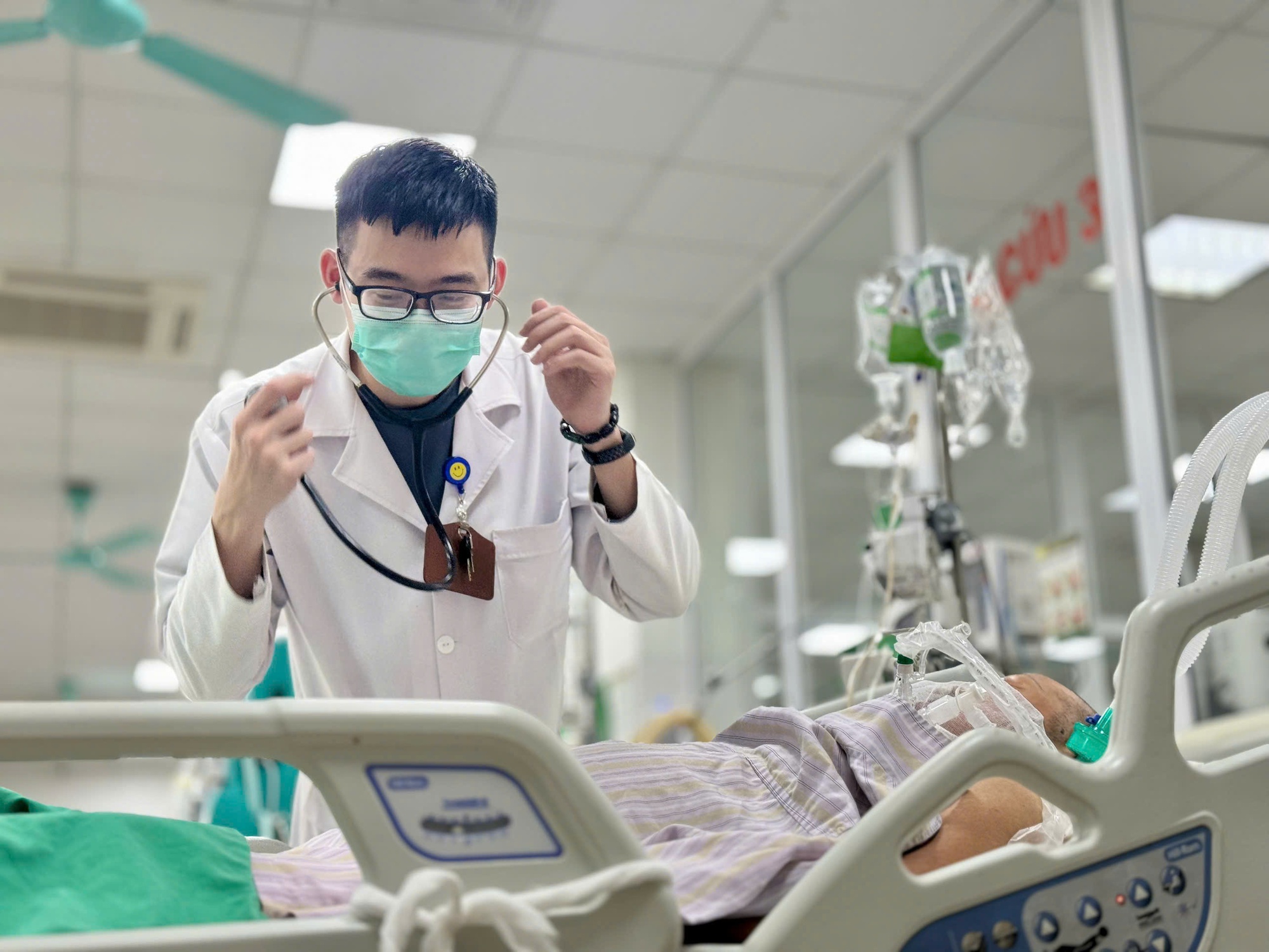 Không chủ quan với bệnh cúm mùa- Ảnh 1.