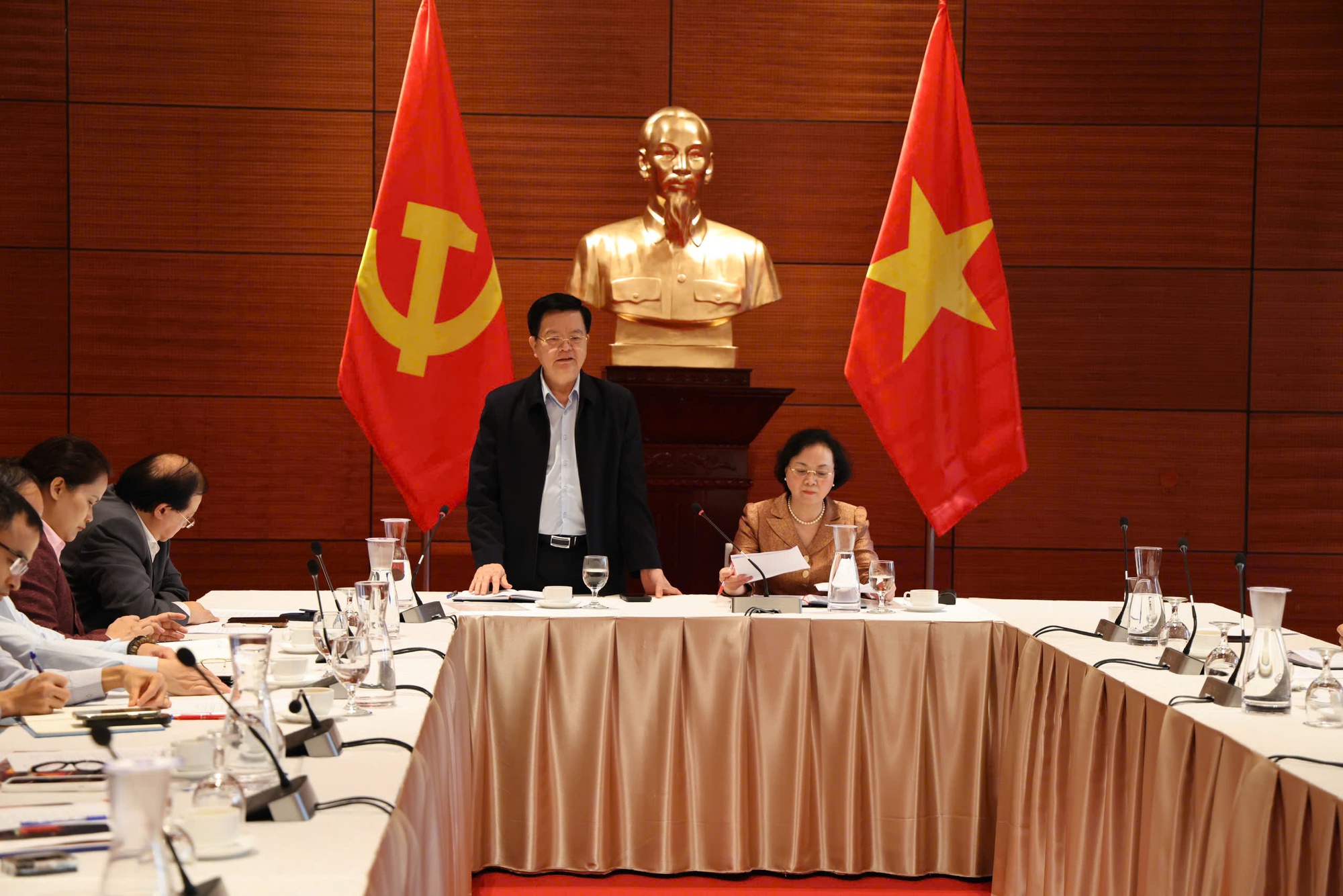 Khẩn trương hoàn tất công tác chuẩn bị Đại hội Thi đua yêu nước toàn quốc lần thứ XI- Ảnh 4.