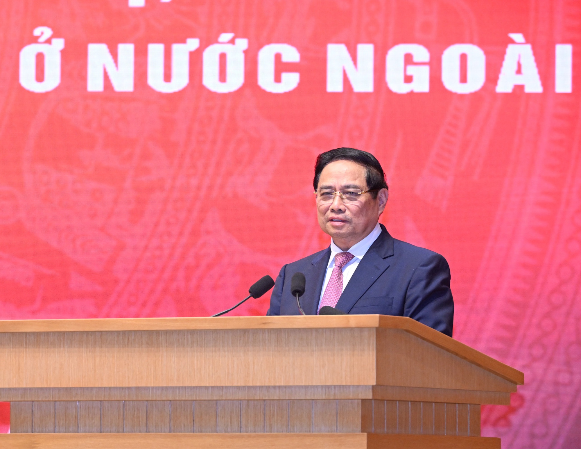 Thủ tướng: Thúc đẩy '3 đột phá' trong công tác đối với người Việt Nam ở nước ngoài- Ảnh 5. Thủ tướng: Thúc đẩy '3 đột phá' trong công tác đối với người Việt Nam ở nước ngoài- Ảnh 5.