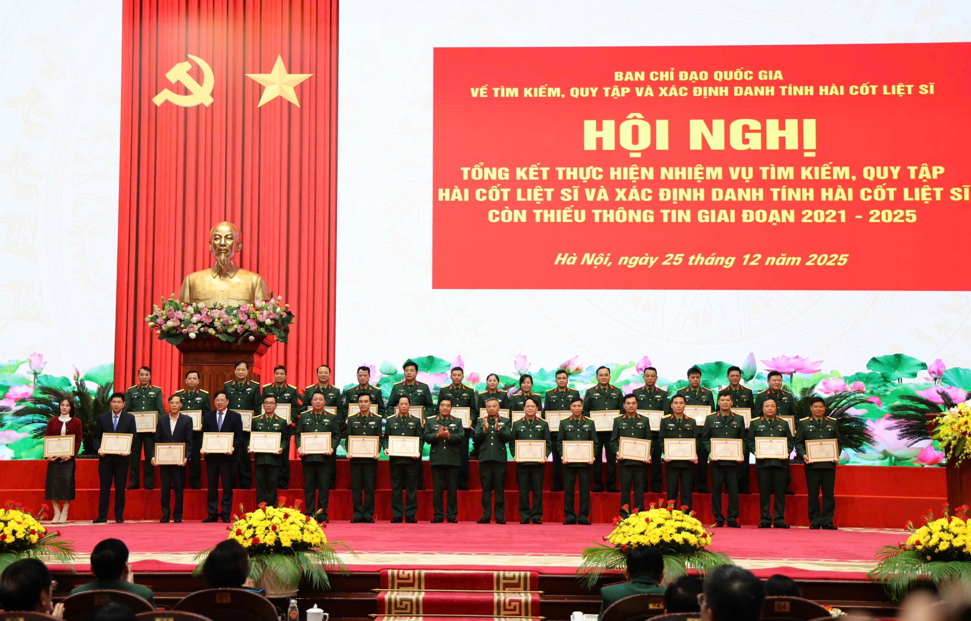 Bằng mọi nỗ lực, giải pháp thiết thực đẩy nhanh tìm kiếm, quy tập, xác định danh tính hài cốt liệt sĩ- Ảnh 4.