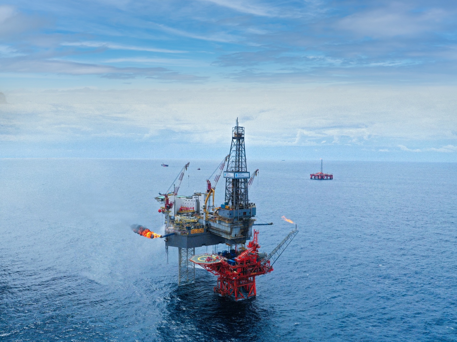 Petrovietnam thiết lập kỷ lục mới về doanh thu năm 2025- Ảnh 3.