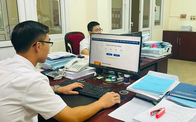 Chuyên viên chính có được chuyển làm Giáo viên THPT hạng I?