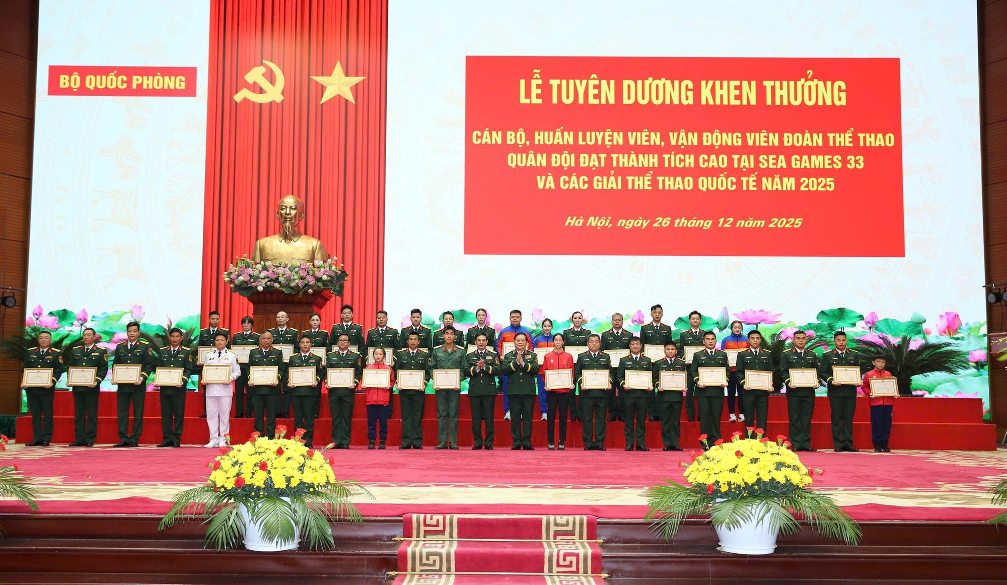 Tuyên dương đoàn thể thao Quân đội đạt thành tích cao năm 2025- Ảnh 1.