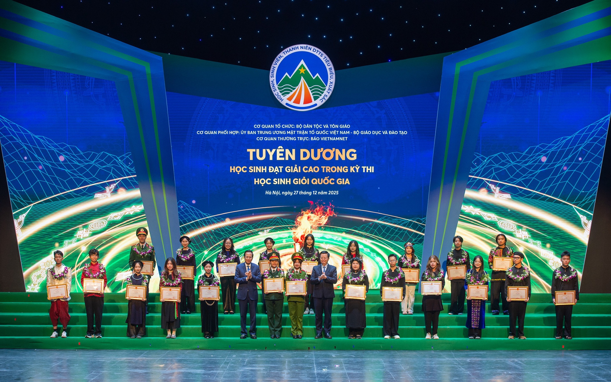 Tuyên dương học sinh, sinh viên, thanh niên dân tộc thiểu số tiêu biểu năm 2025