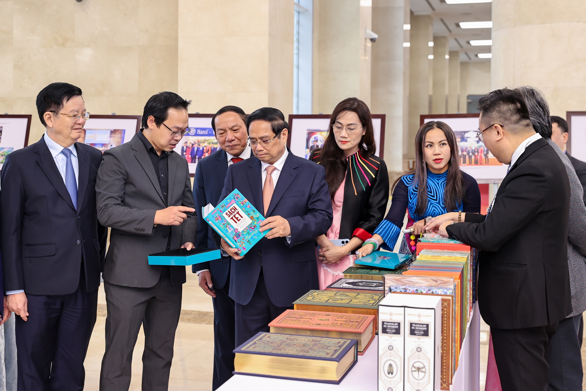 Thủ tướng: Trong kỷ nguyên mới, văn hóa vẫn là sức mạnh nội sinh, nền tảng tinh thần và động lực tăng trưởng- Ảnh 1.