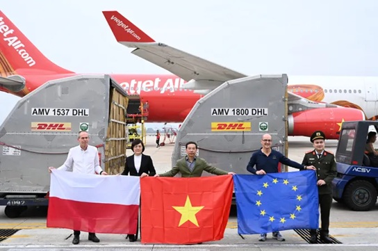 Ba Lan viện trợ cho Việt Nam 7 tấn hàng hỗ trợ khắc phục hậu quả thiên tai- Ảnh 1.