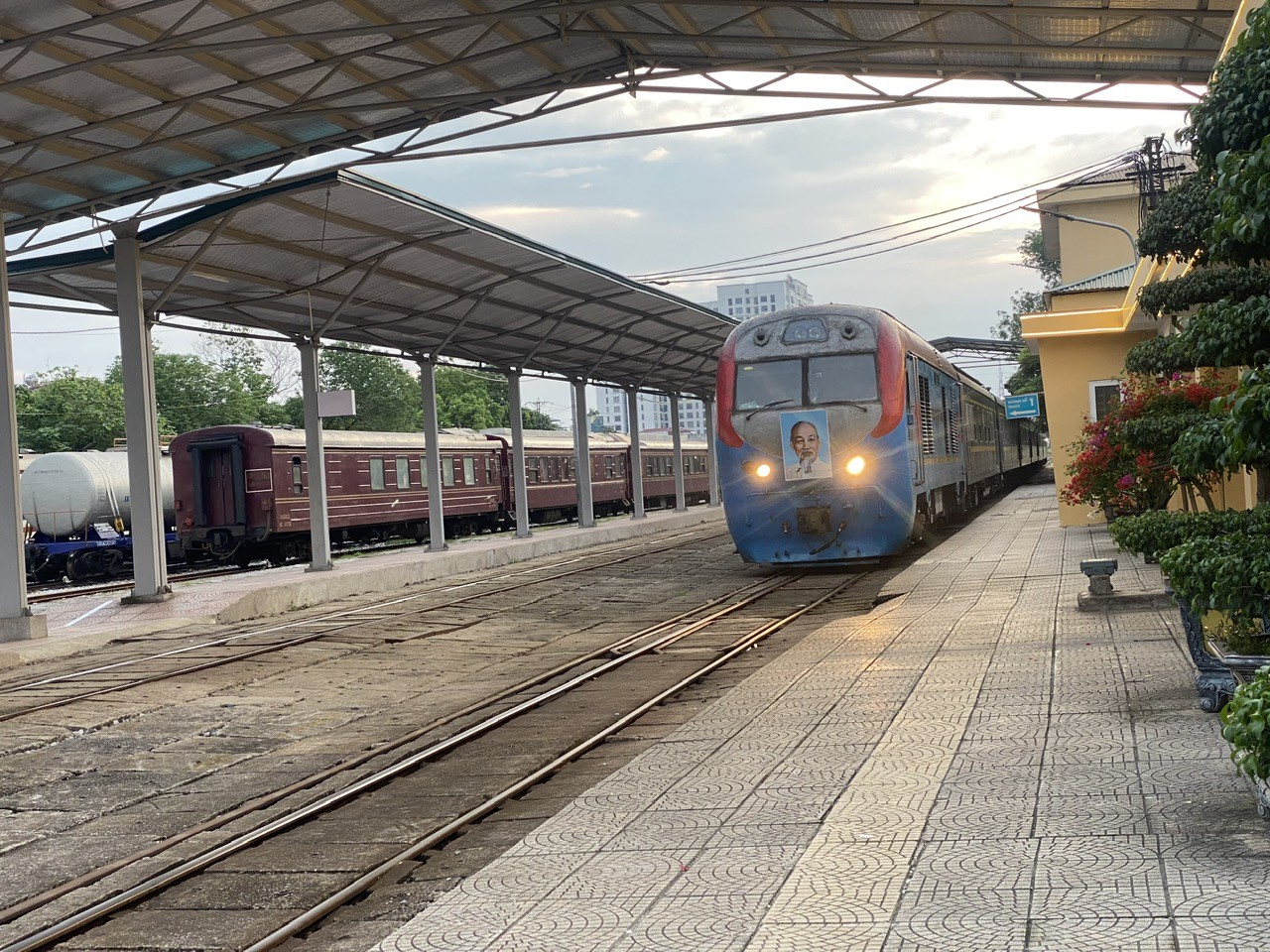 Ngành đường sắt đặt mục tiêu xây tổ hợp công nghiệp đường sắt hiện đại- Ảnh 1. Ngành đường sắt đặt mục tiêu xây tổ hợp công nghiệp đường sắt hiện đại- Ảnh 1.