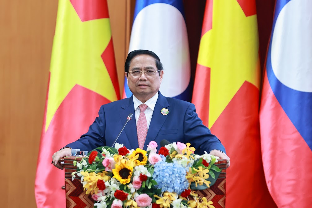 Thủ tướng: Phải chắt chiu và khai thác hiệu quả từng sáng kiến của doanh nghiệp Việt Nam - Lào- Ảnh 2.