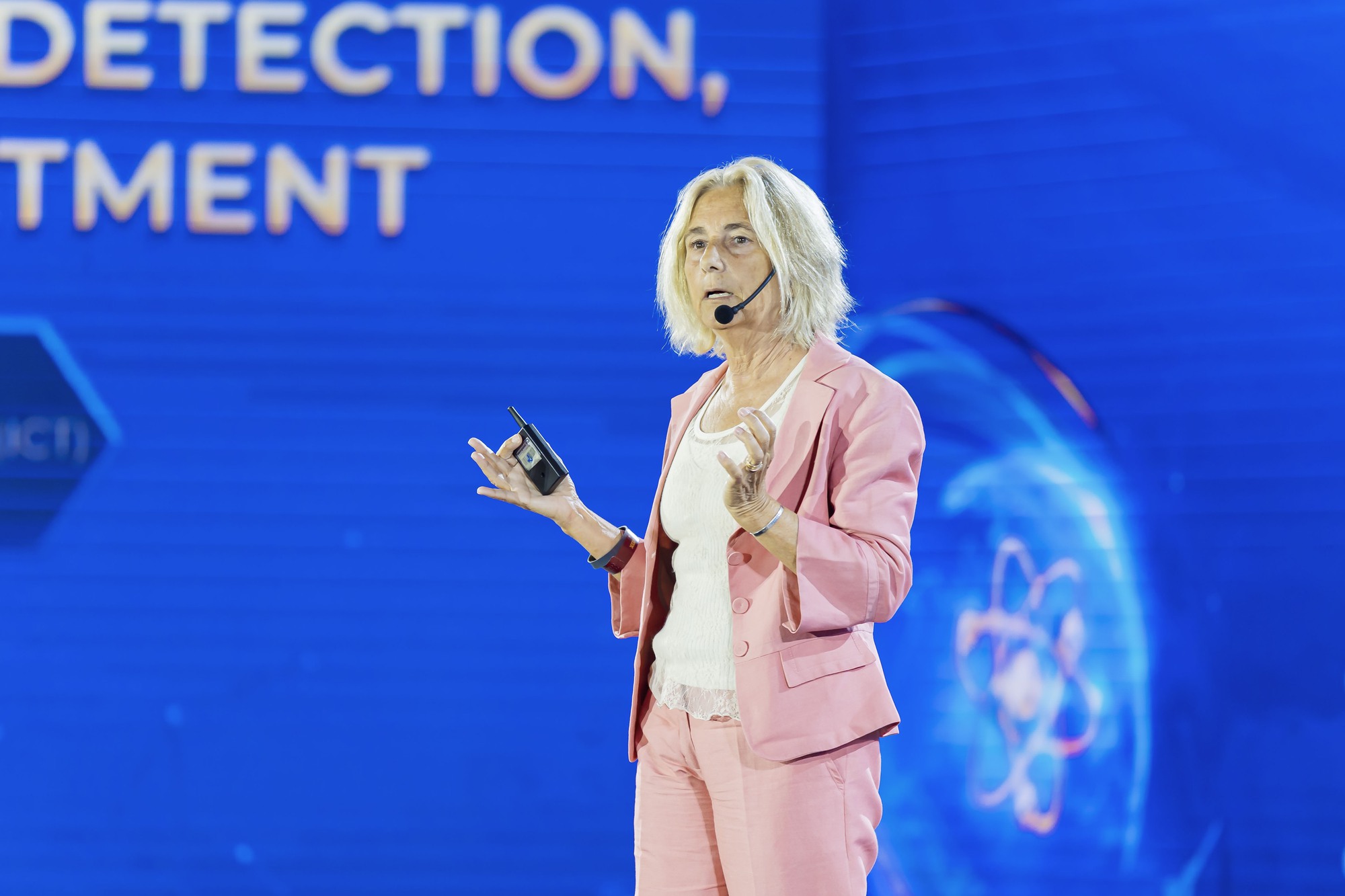 VinFuture 2025: Cập nhật những đột phá công nghệ mở đường cho y sinh thế hệ mới- Ảnh 3.